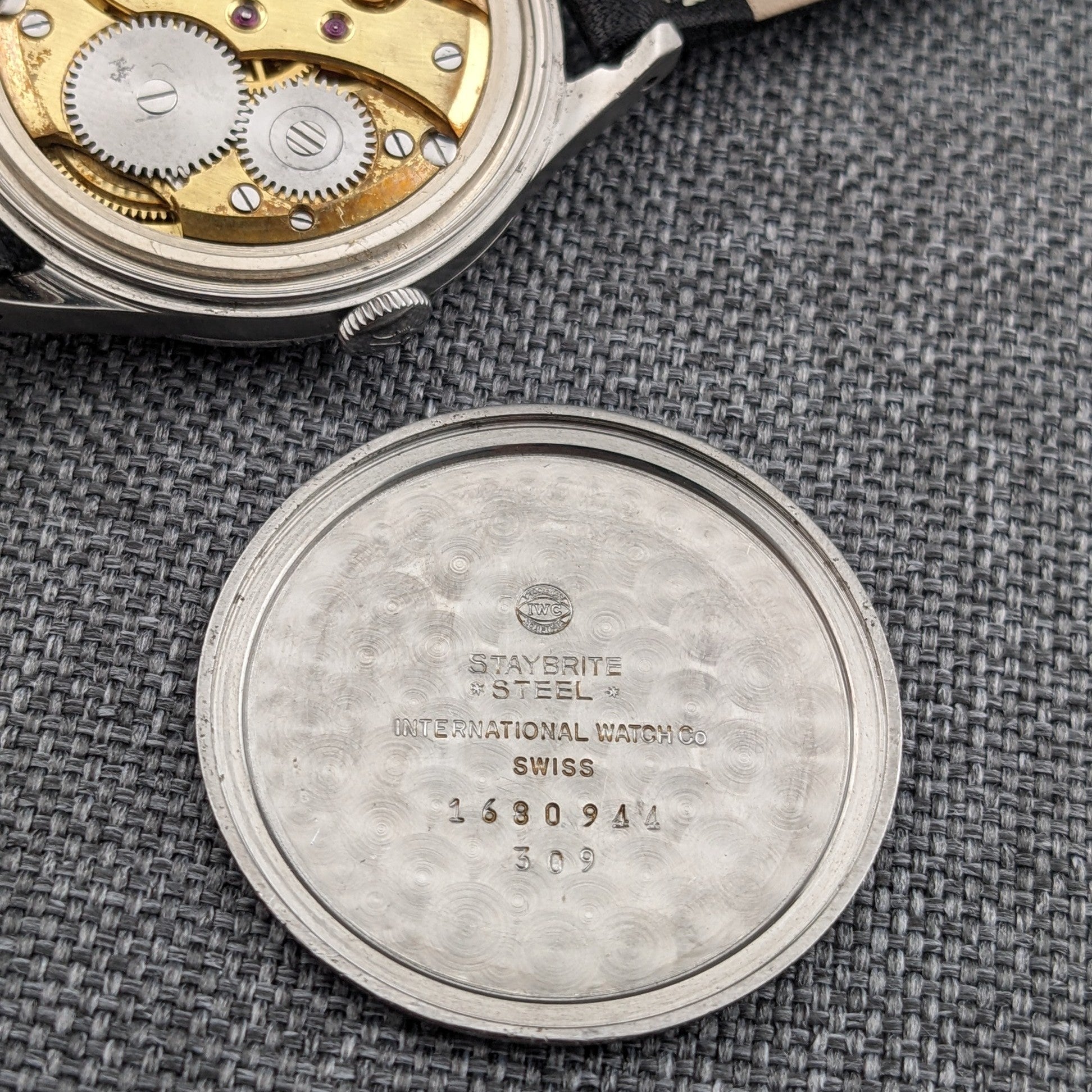 Ritka IWC Schaffhausen Klasszikus / Cal 88 / Vintage Óra 1960-as évek / Szervizelt