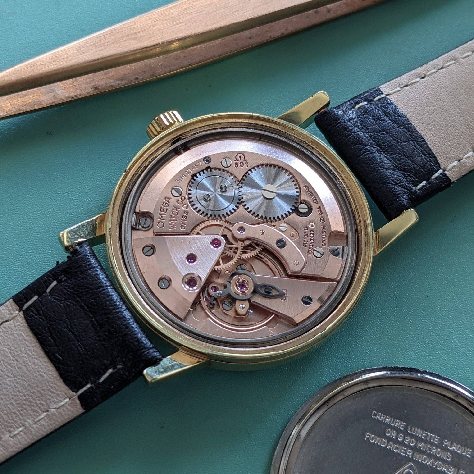 56 Years Old Omega Genève Gold Plated with Rare Bark-Textured Dial / Ref 135.070 / Vintage 1970 Watch with Cal 601 / Serviced