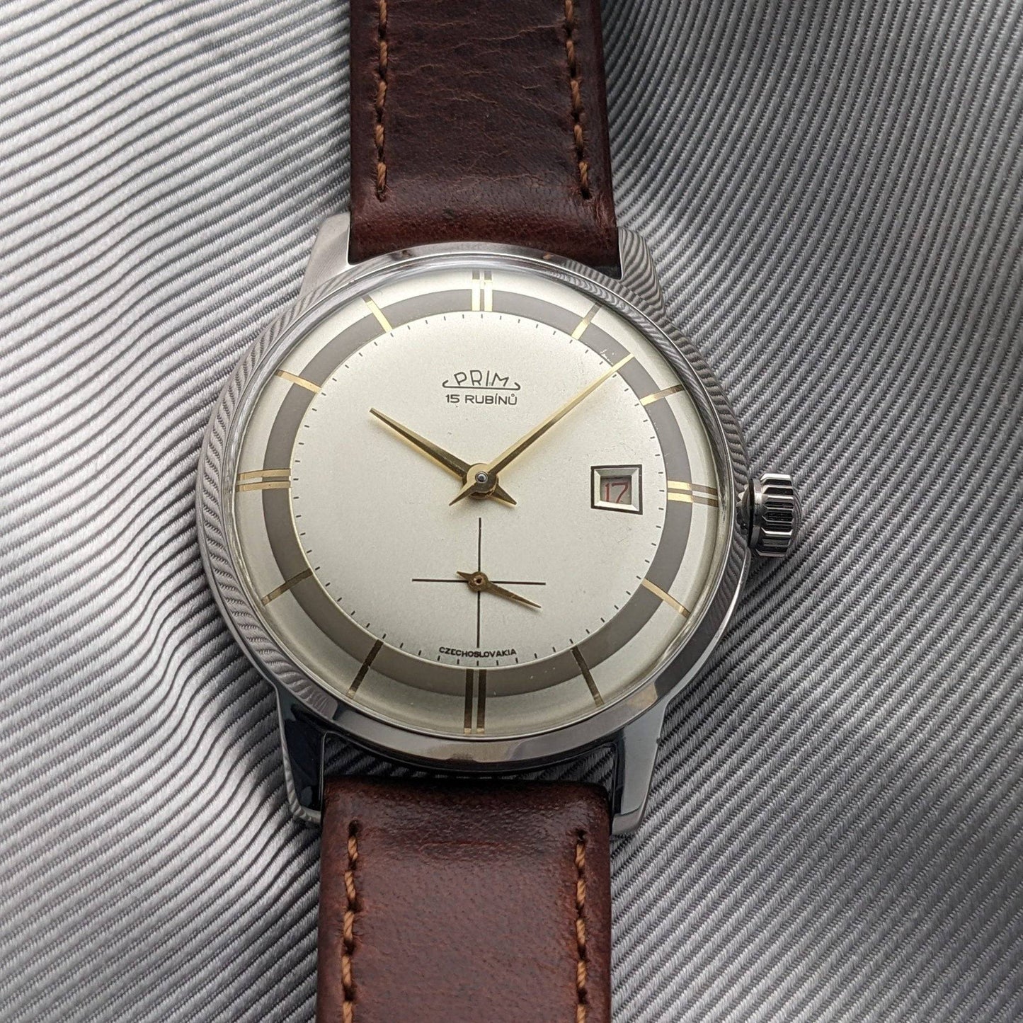 1960s Prim 15 RUBINU Caliber 0121 Manual Wind Wristwatch / Sesrviced