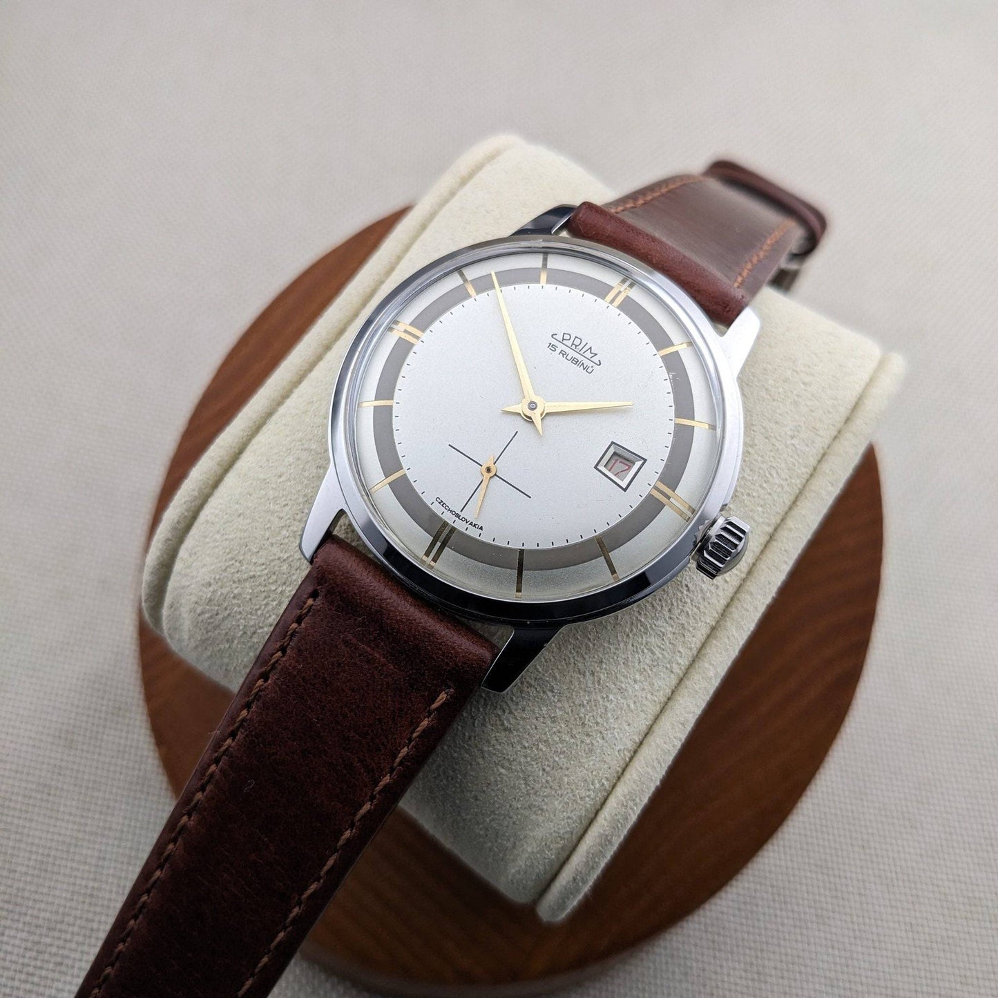 1960s Prim 15 RUBINU Caliber 0121 Manual Wind Wristwatch / Sesrviced