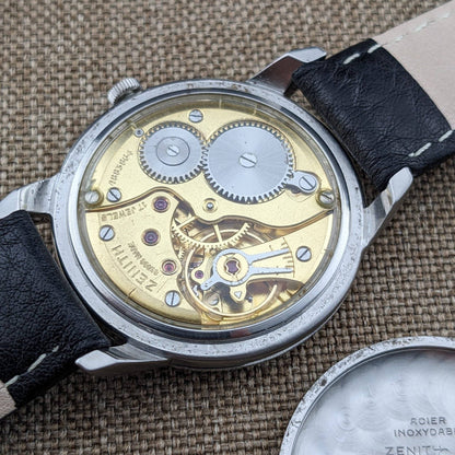 67 Years Old Zenith Sporto 1959 Vintage Wristwatch with Caliber 40T / Patented Transparent Dust Cover / Serviced