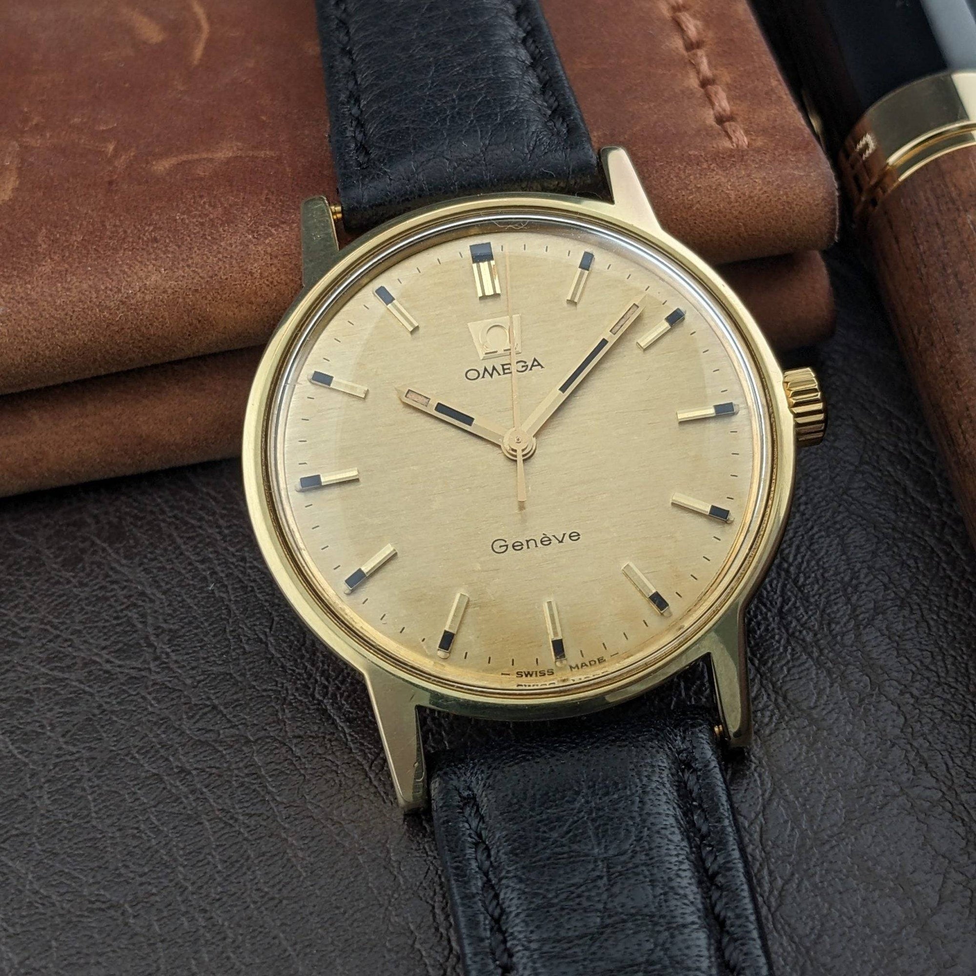 56 Years Old Omega Genève Gold Plated with Rare Bark-Textured Dial / Ref 135.070 / Vintage 1970 Watch with Cal 601 / Serviced