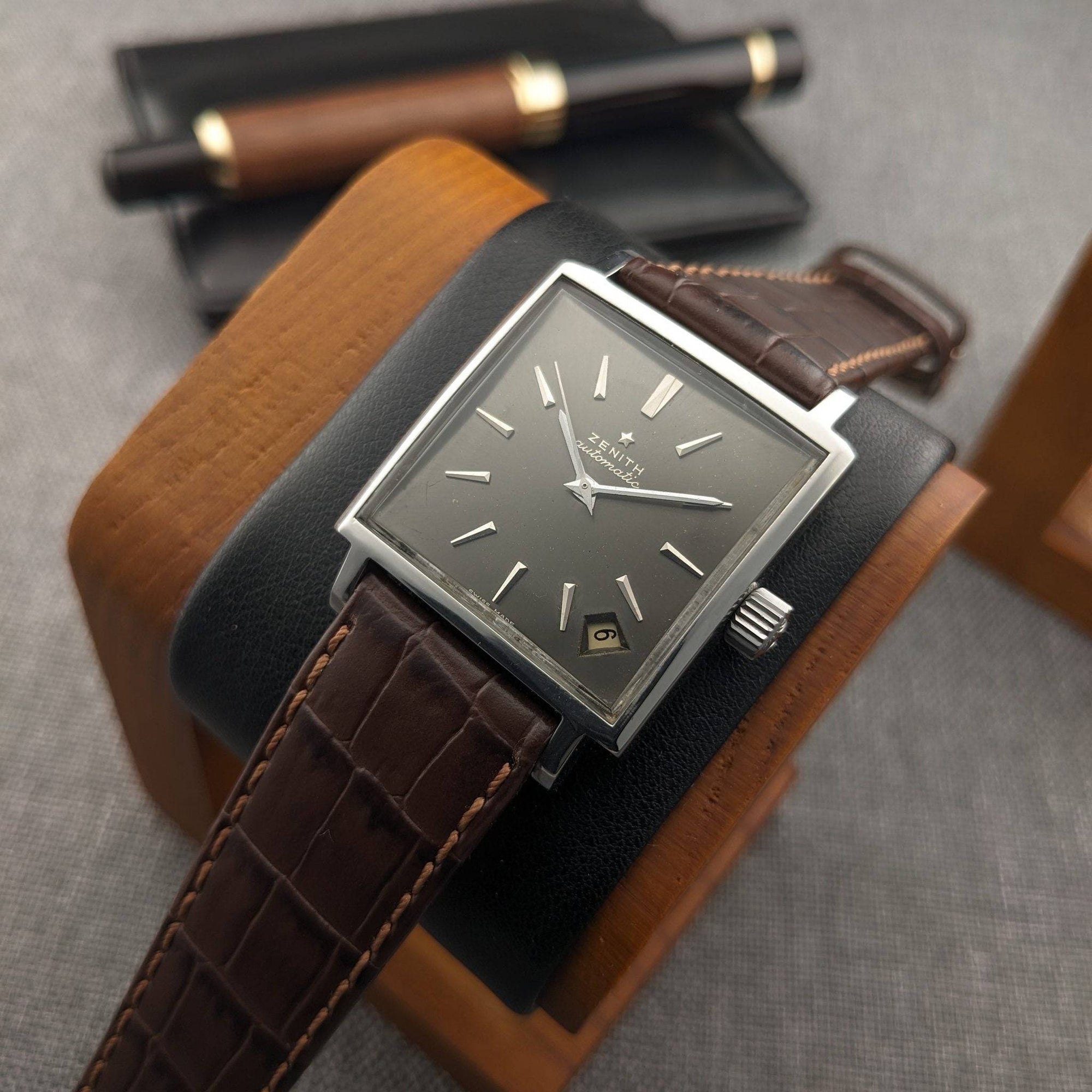 Montre Zenith automatique vintage de 58 ans / calibre 2542PC / Révisée
