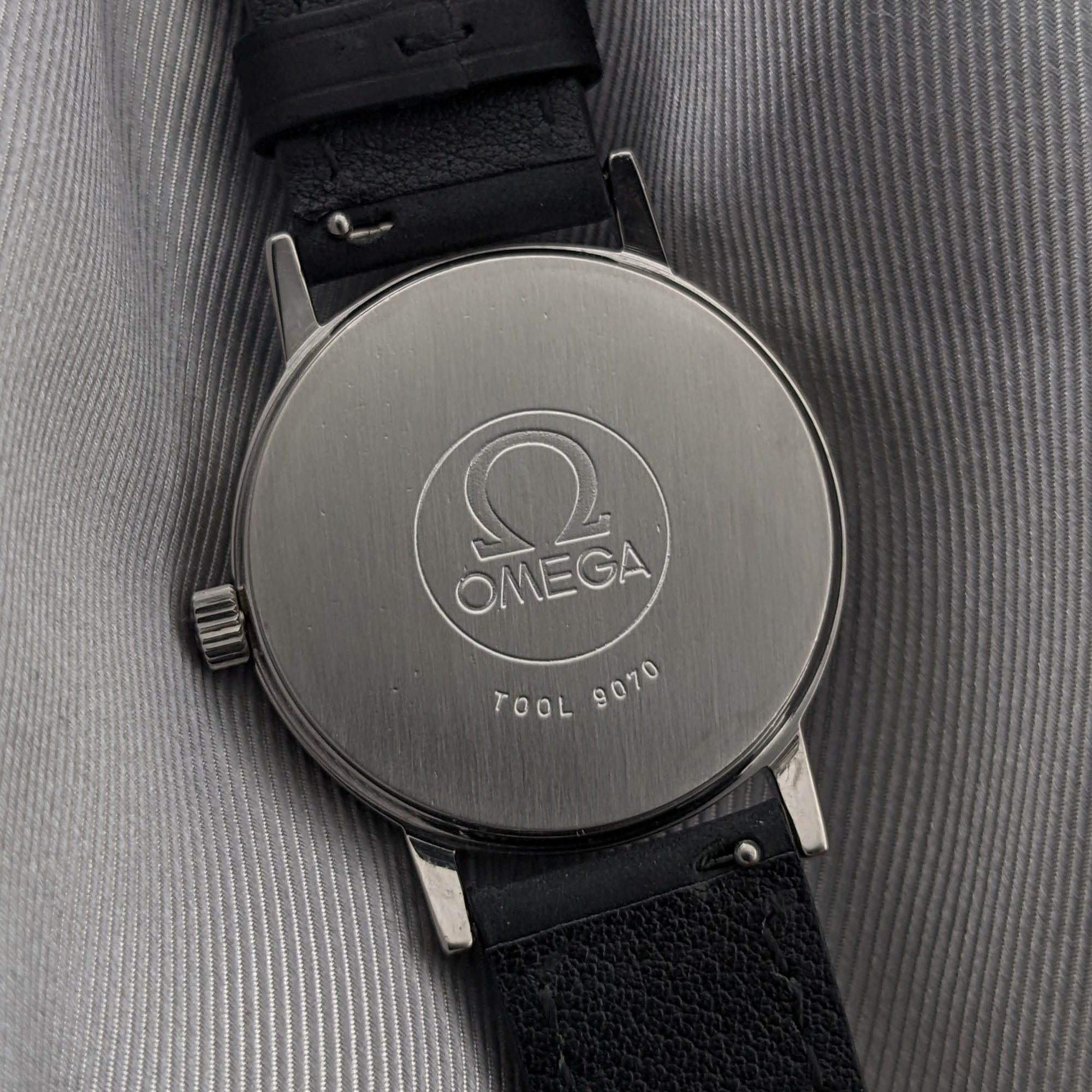 Circa 45 Years Old / Omega Classic / Ref 1360104 / Vintage 1980 Watch / Cal 1030 Movement / Serviced vintage watch