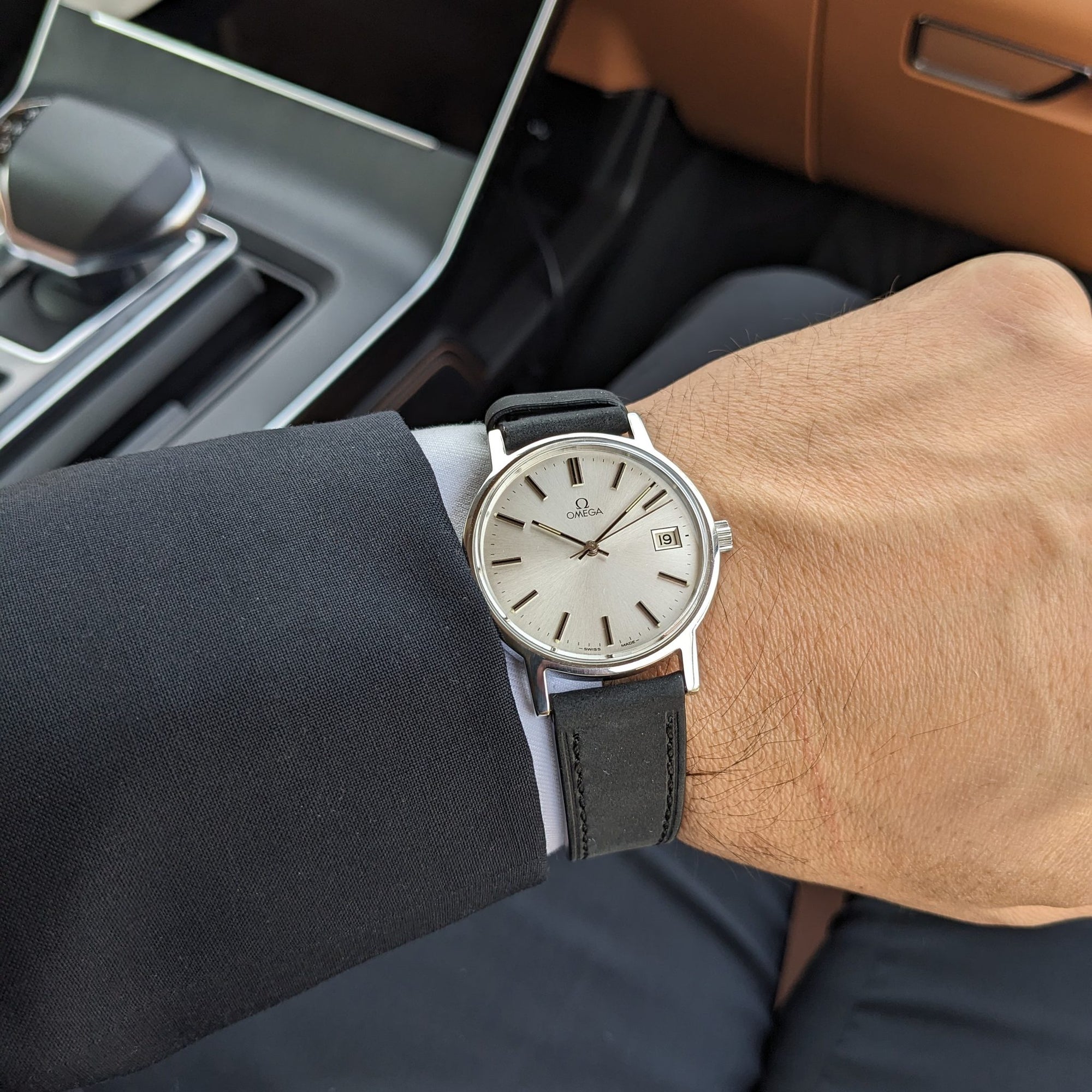 Circa 45 Years Old / Omega Classic / Ref 1360104 / Vintage 1980 Watch / Cal 1030 Movement / Serviced vintage watch