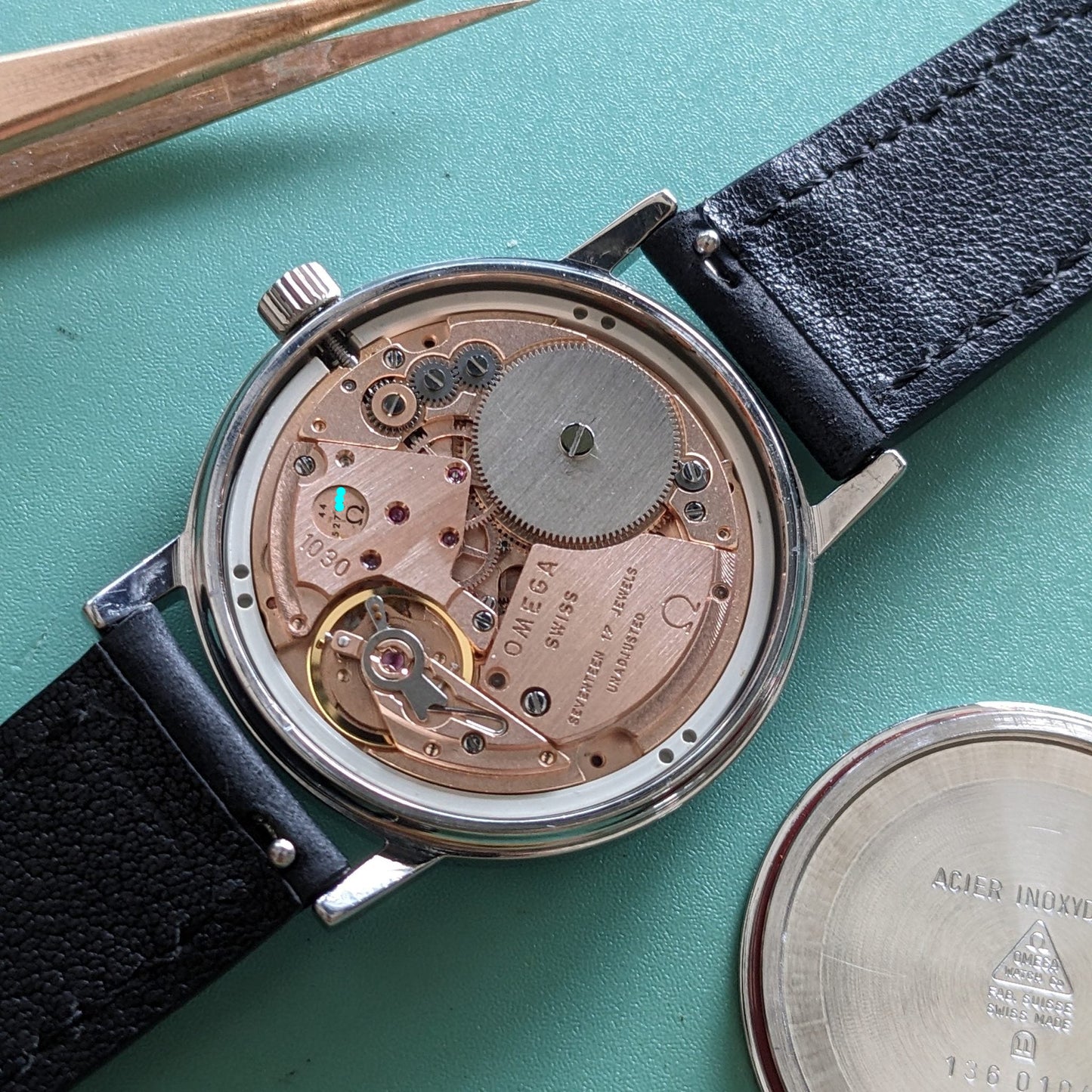 Circa 45 Years Old / Omega Classic / Ref 1360104 / Vintage 1980 Watch / Cal 1030 Movement / Serviced vintage watch