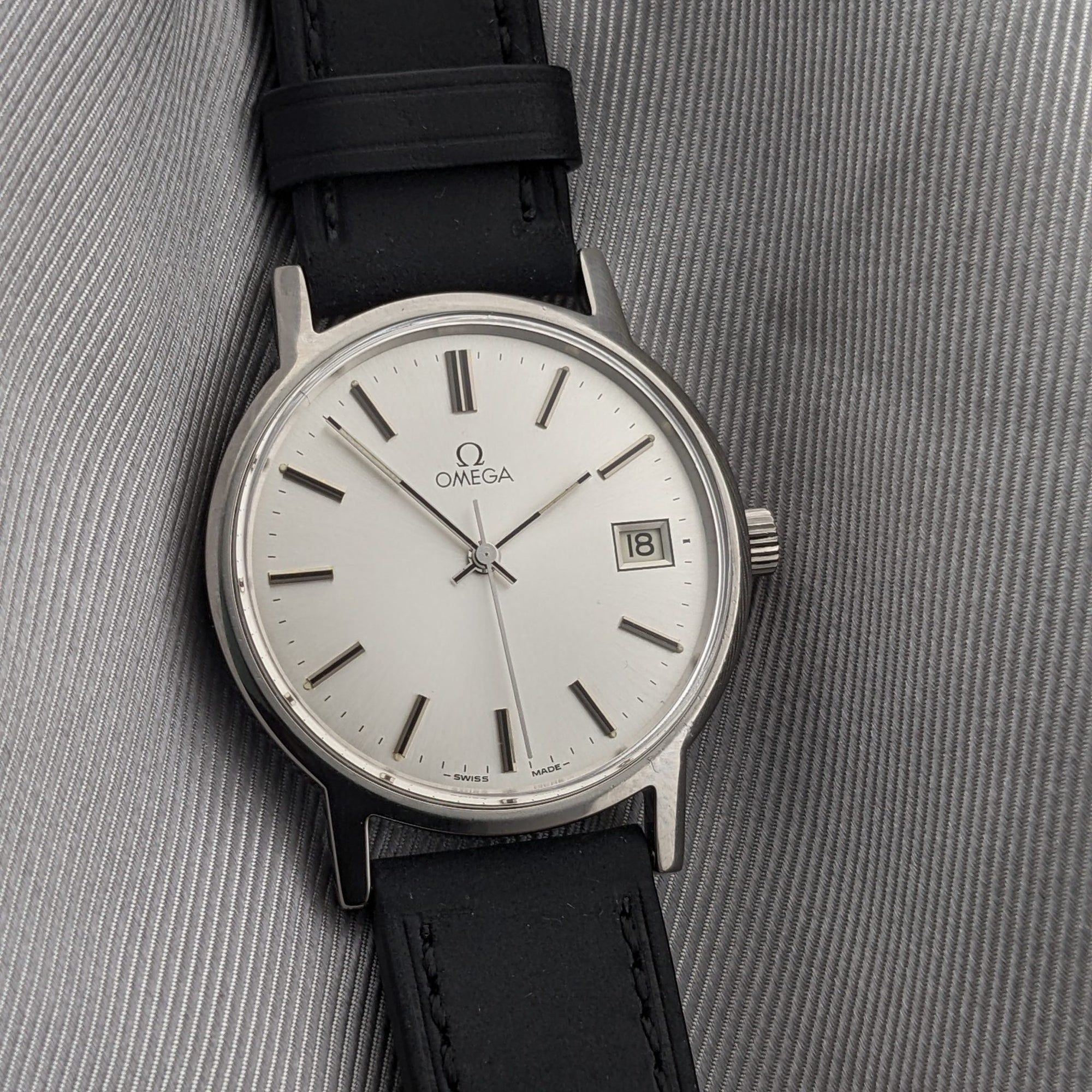 Circa 45 Years Old / Omega Classic / Ref 1360104 / Vintage 1980 Watch / Cal 1030 Movement / Serviced vintage watch