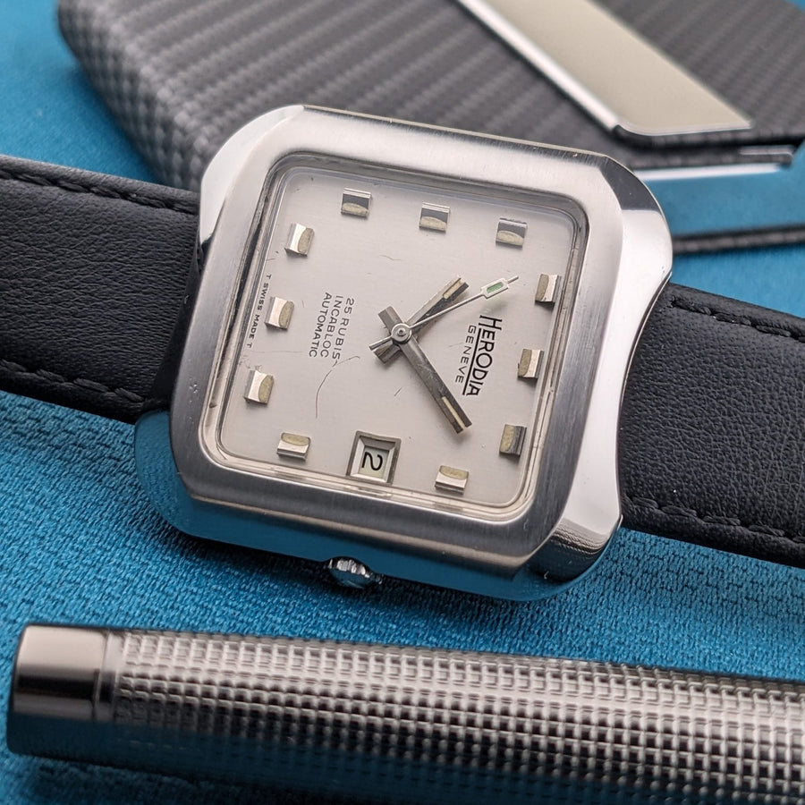 Ungefähr 50 Jahre alt / Herodia Automatik Genf / Vintage 1970er Jahre Uhr / Kaliber ETA 2782 Werk / Gewartet