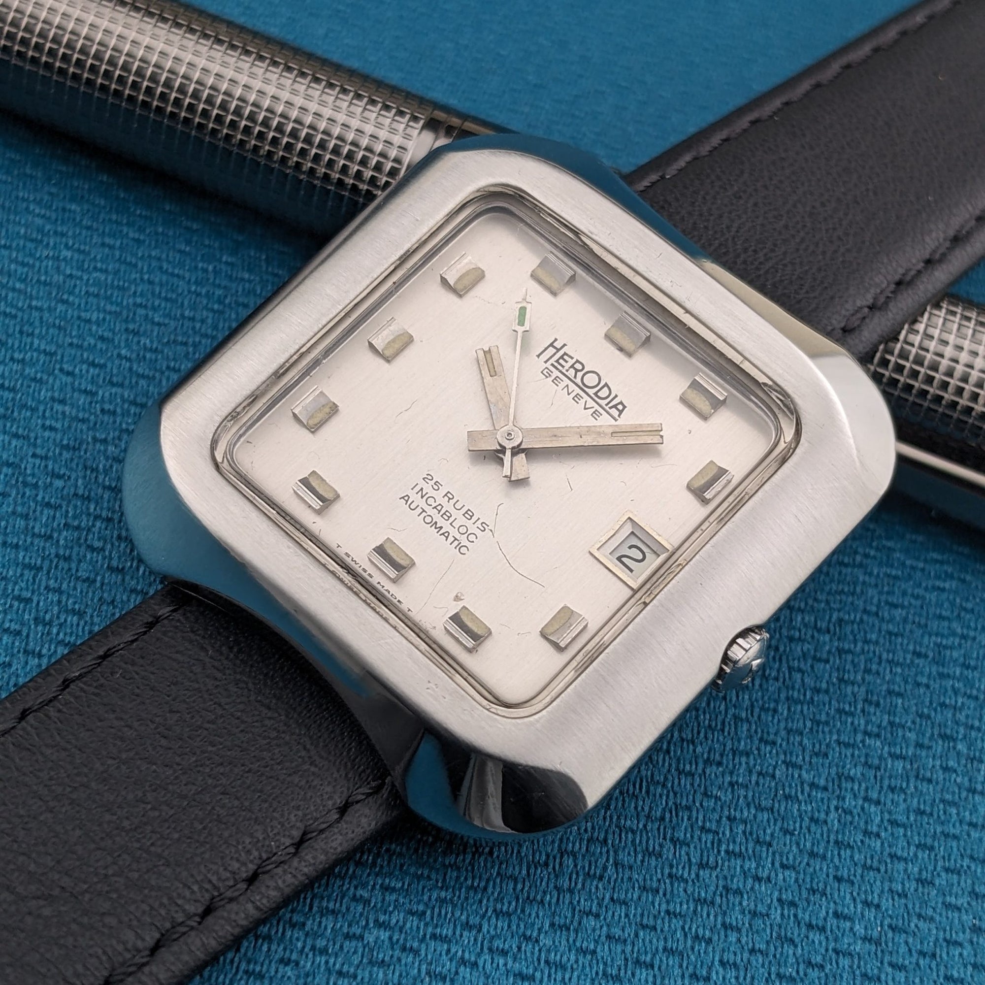 Circa 50 Years Old / Herodia Automatic Geneve / Vintage 1970s Watch / Cal ETA 2782 Movement / Serviced vintage watch