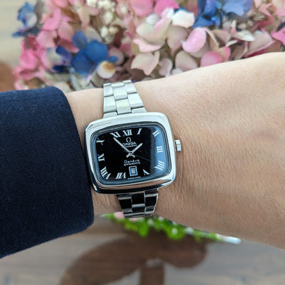 Circa 50 Years Old Lady Omega Genève Dynamic / Ref 5660072 / Vintage 1970s Watch / Cal 684 Movement / Serviced vintage watch