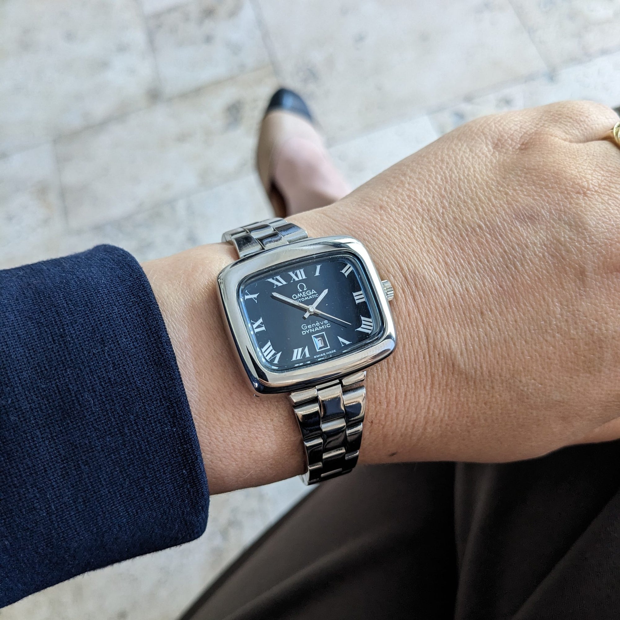 Circa 50 Years Old Lady Omega Genève Dynamic / Ref 5660072 / Vintage 1970s Watch / Cal 684 Movement / Serviced vintage watch