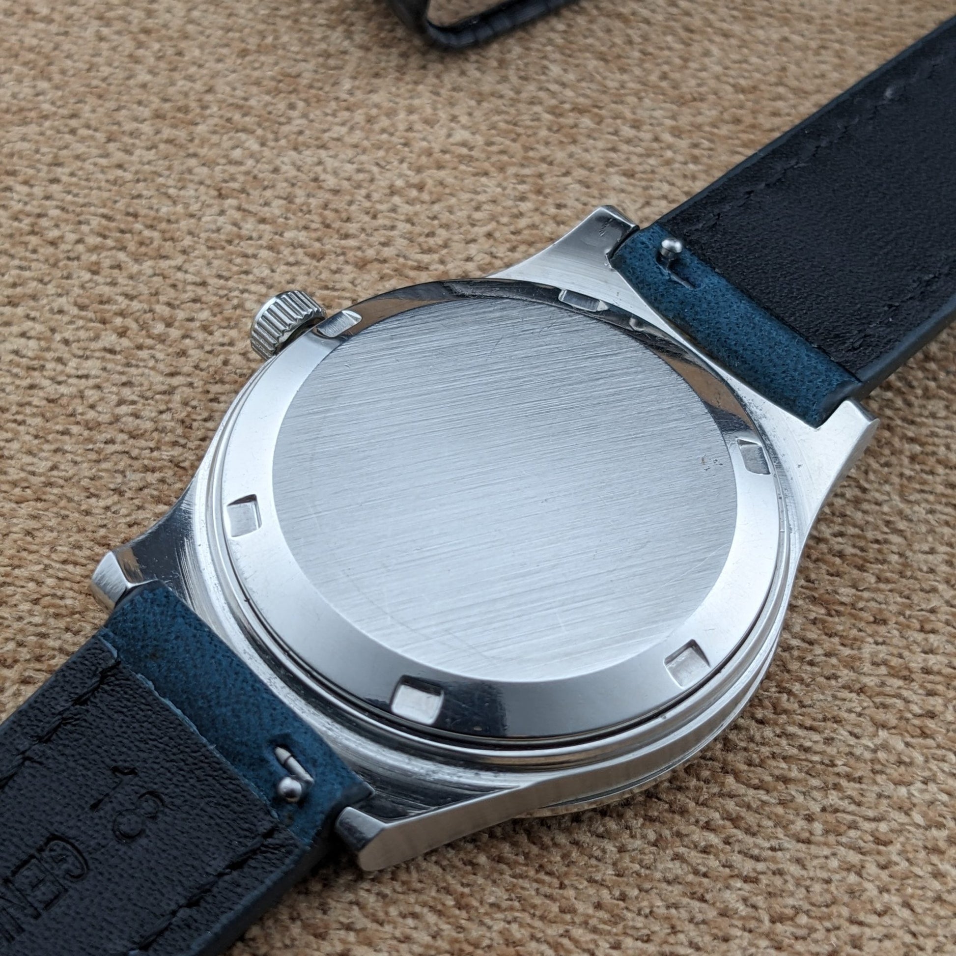 Circa 55 Years Old / Omega Automatic Geneve / Ref 166.0169 / Vintage 1973 Watch / Cal 1022 Movement / Serviced dial