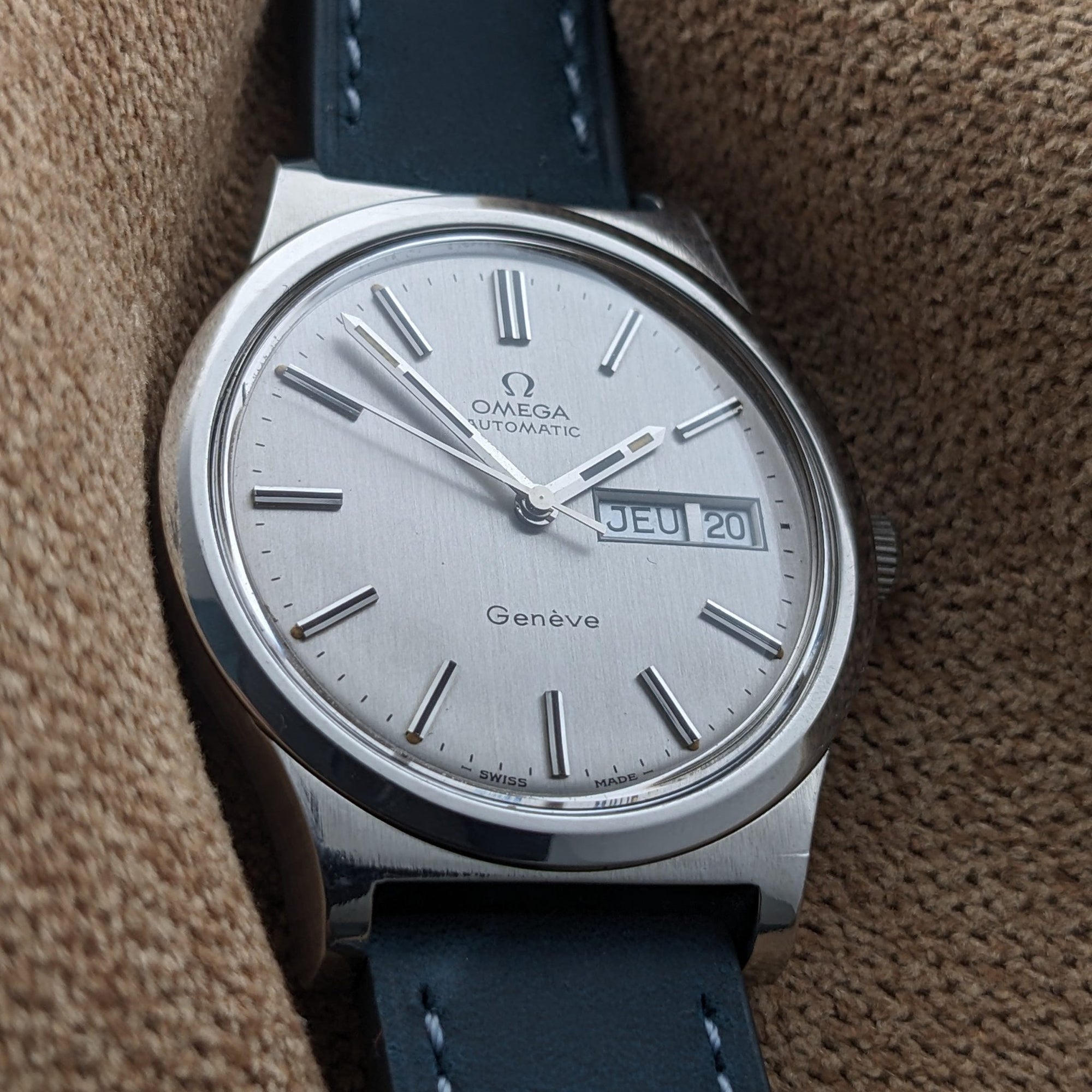 Circa 55 Years Old / Omega Automatic Geneve / Ref 166.0169 / Vintage 1973 Watch / Cal 1022 Movement / Serviced vintage watch