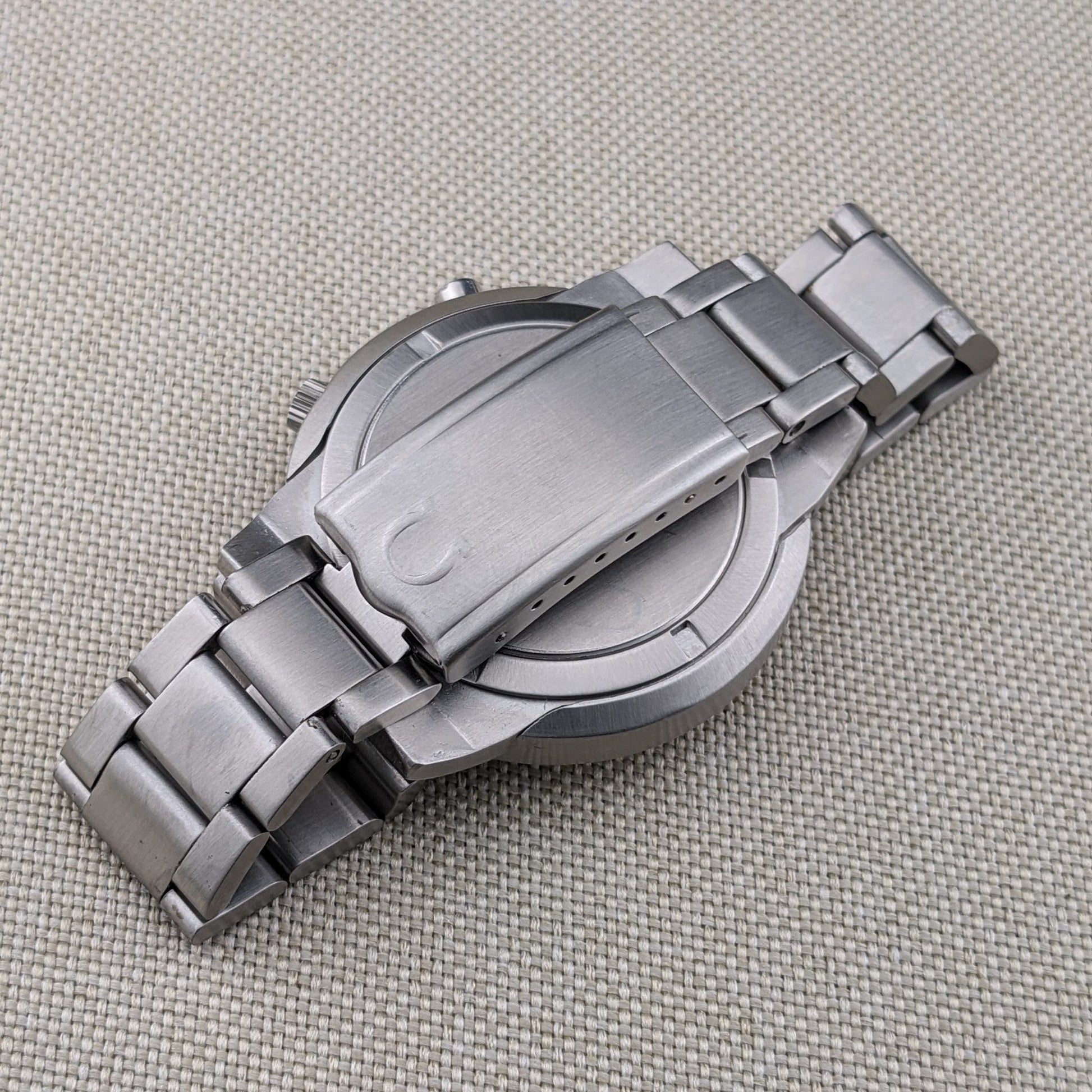 Circa 55 Years Old / Omega Chronostop Geneve Racing Jumbo / Ref 146.012 / Vintage 1969 Watch / Cal 920 Movement / Serviced dial