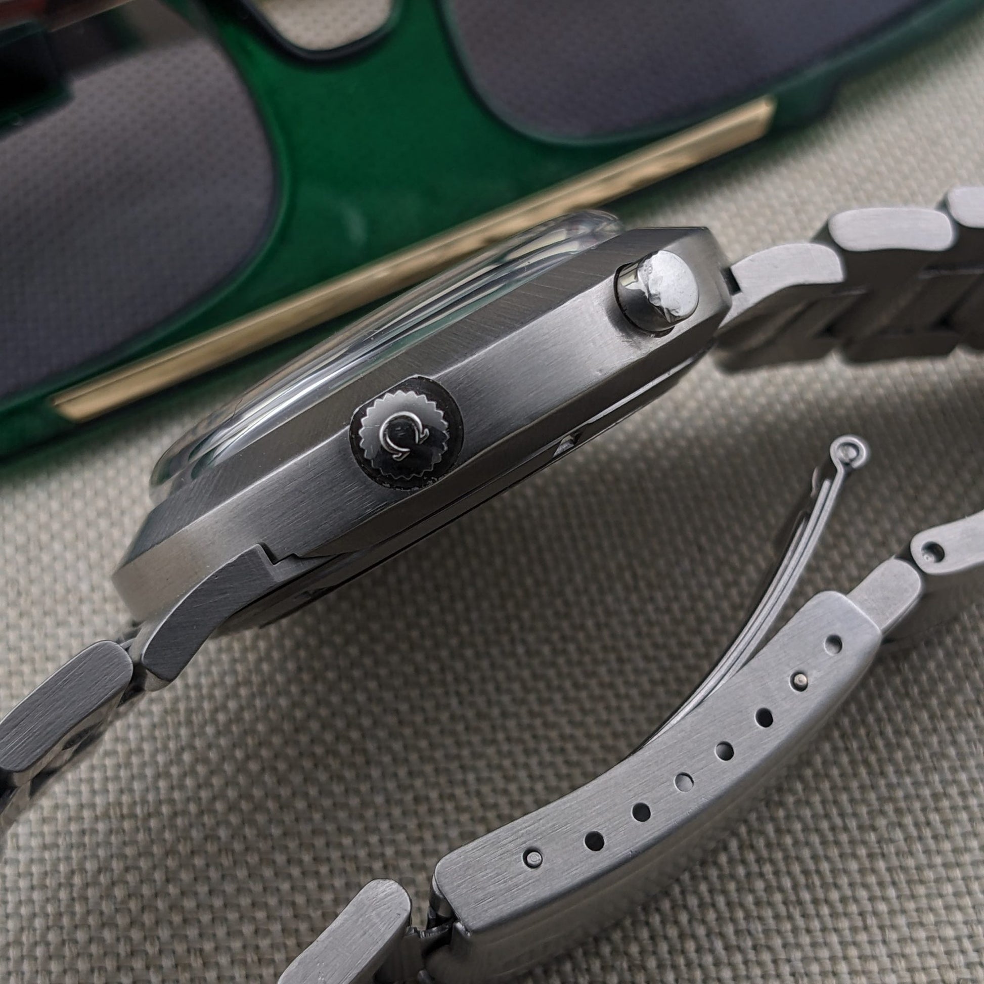 Circa 55 Years Old / Omega Chronostop Geneve Racing Jumbo / Ref 146.012 / Vintage 1969 Watch / Cal 920 Movement / Serviced vintage watch