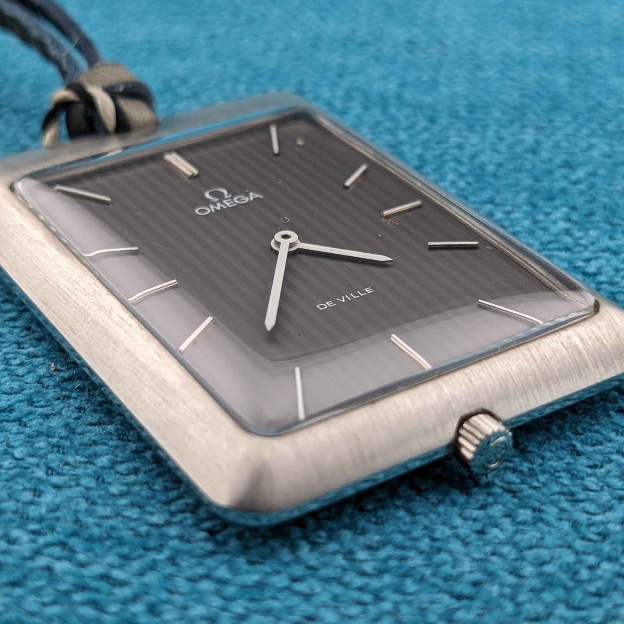 Circa 55 Years Old / Omega De Ville / Ref 111.1738 / Vintage 1970 Watch / Cal 601 Movement / Serviced vintage watch