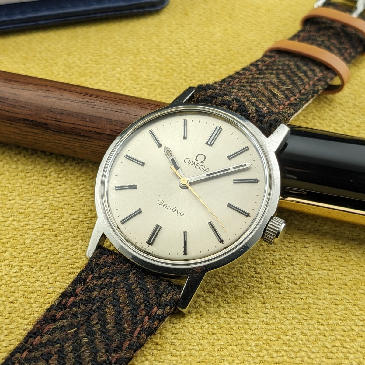 Circa 55 Years Old / Omega Genève / Ref 135.070 / Vintage 1969 Watch / Cal 601 Movement / Serviced dial
