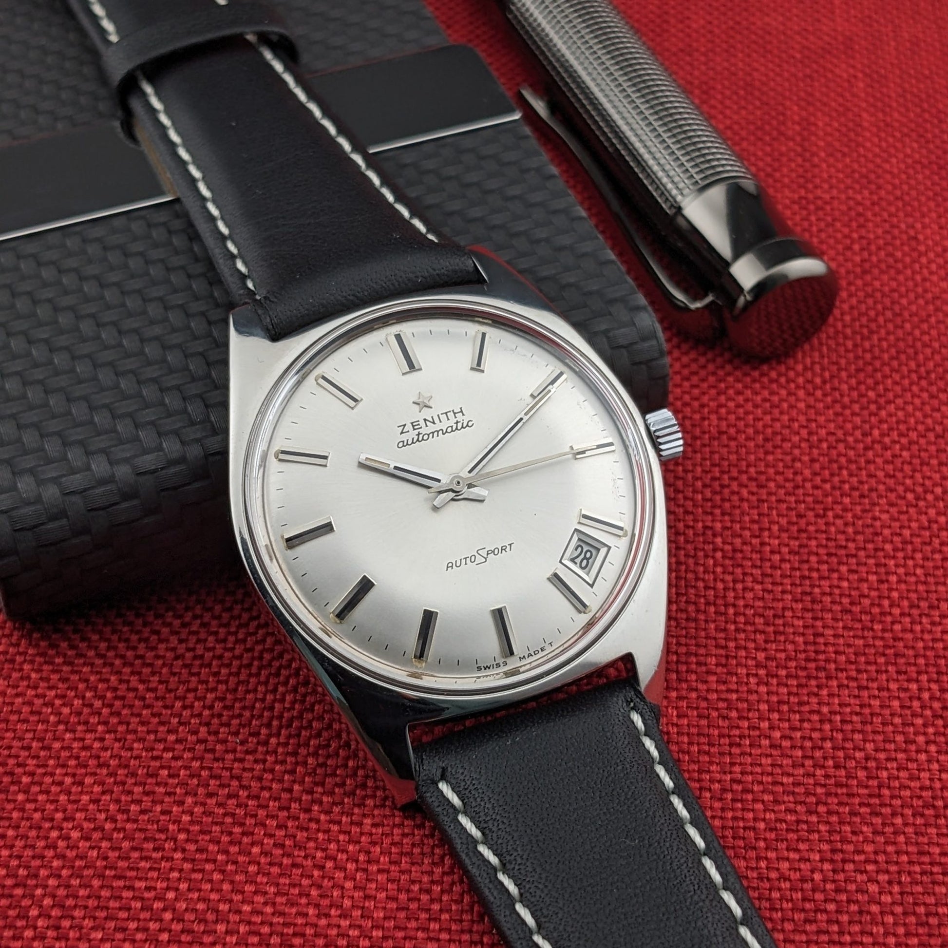 Circa 55 Years Old / Zenith Autosport / Ref P/6505-1 / Vintage 1970 Watch / Cal 2562PC Movement / Serviced dial
