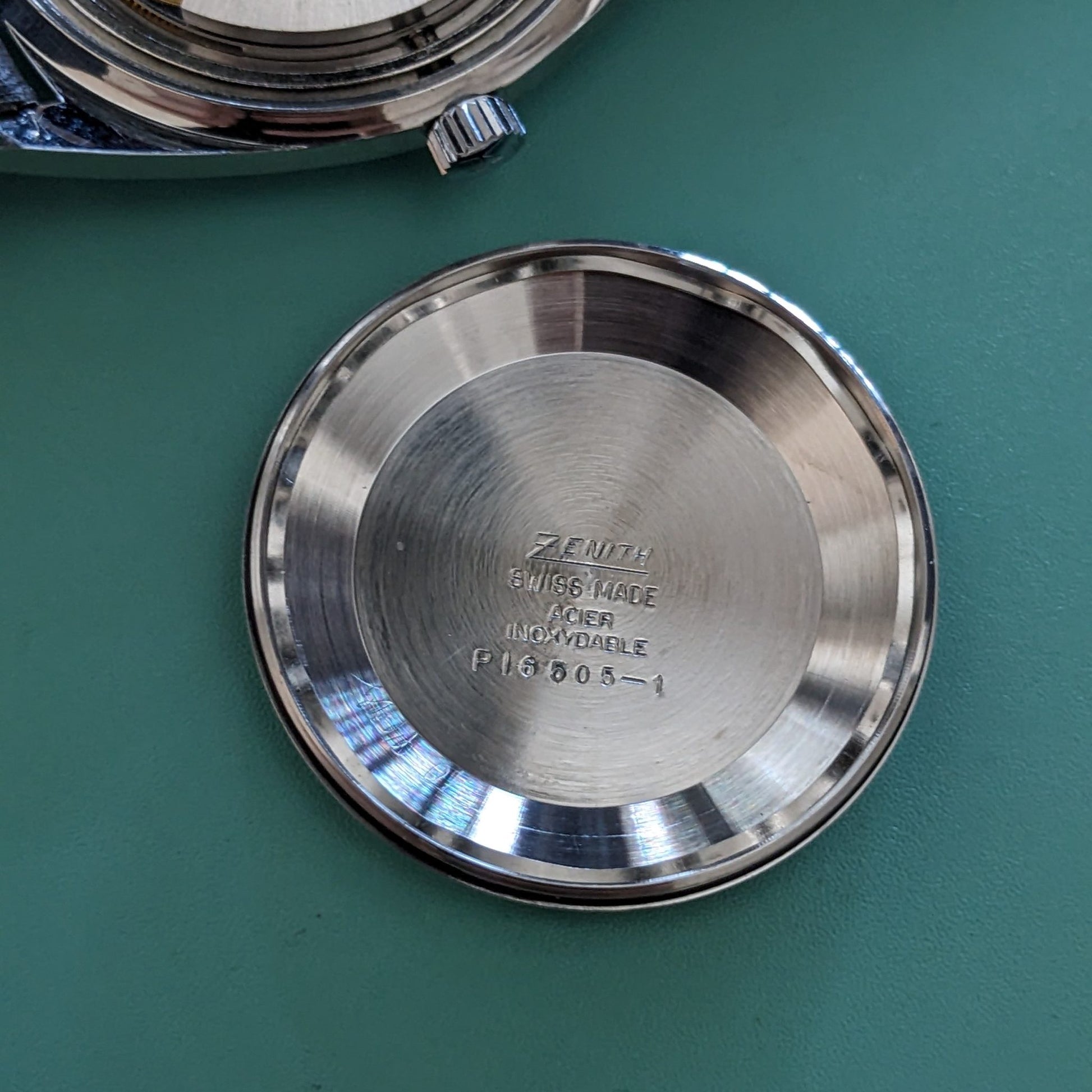 Circa 55 Years Old / Zenith Autosport / Ref P/6505-1 / Vintage 1970 Watch / Cal 2562PC Movement / Serviced vintage watch