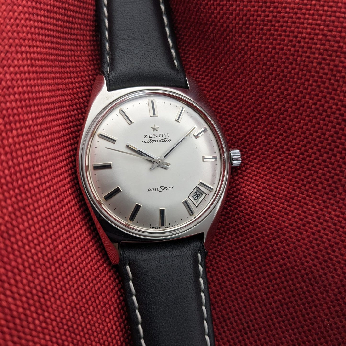 Circa 55 Years Old / Zenith Autosport / Ref P/6505-1 / Vintage 1970 Watch / Cal 2562PC Movement / Serviced vintage watch