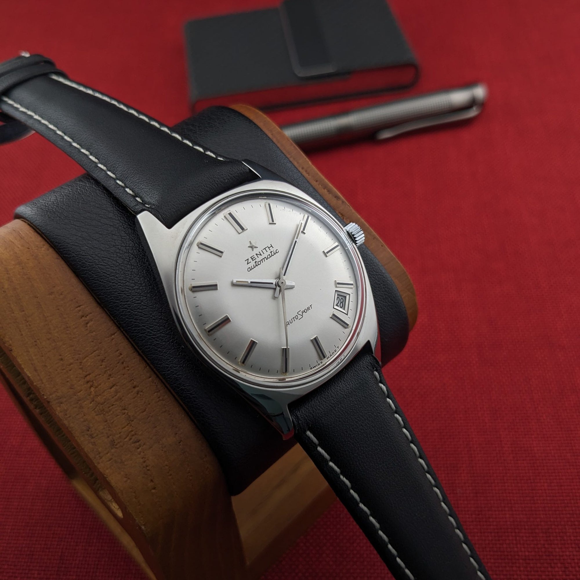 Circa 55 Years Old / Zenith Autosport / Ref P/6505-1 / Vintage 1970 Watch / Cal 2562PC Movement / Serviced vintage watch