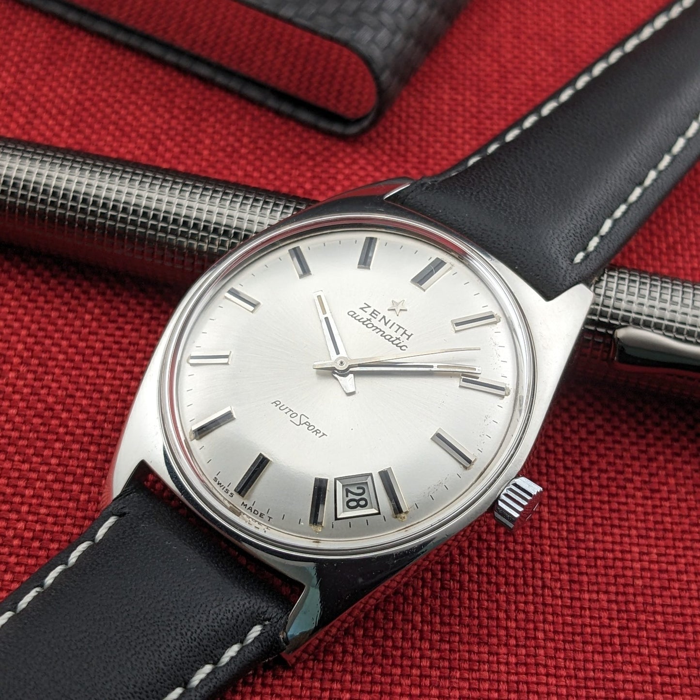 Circa 55 Years Old / Zenith Autosport / Ref P/6505-1 / Vintage 1970 Watch / Cal 2562PC Movement / Serviced vintage watch