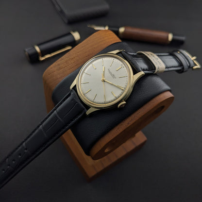 Circa 60 Years Old / IWC Schaffhausen / Ref 709 / Vintage 1960s Watch / Cal 89 Movement / Serviced vintage watch