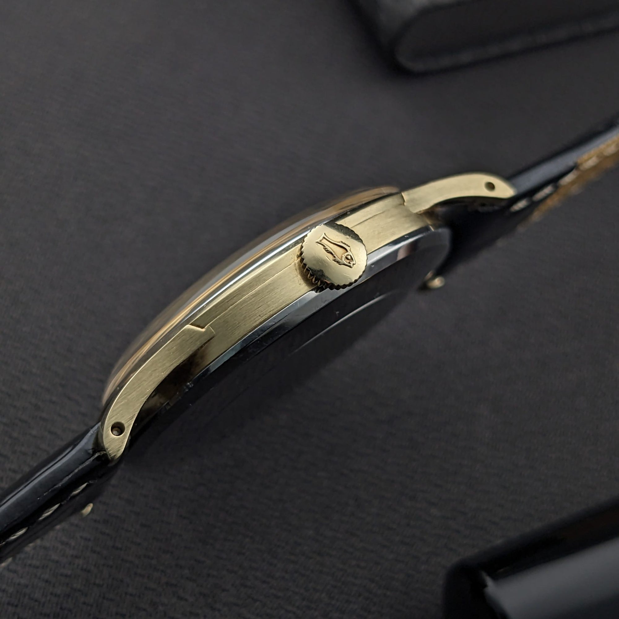 Circa 60 Years Old / IWC Schaffhausen / Ref 709 / Vintage 1960s Watch / Cal 89 Movement / Serviced vintage watch