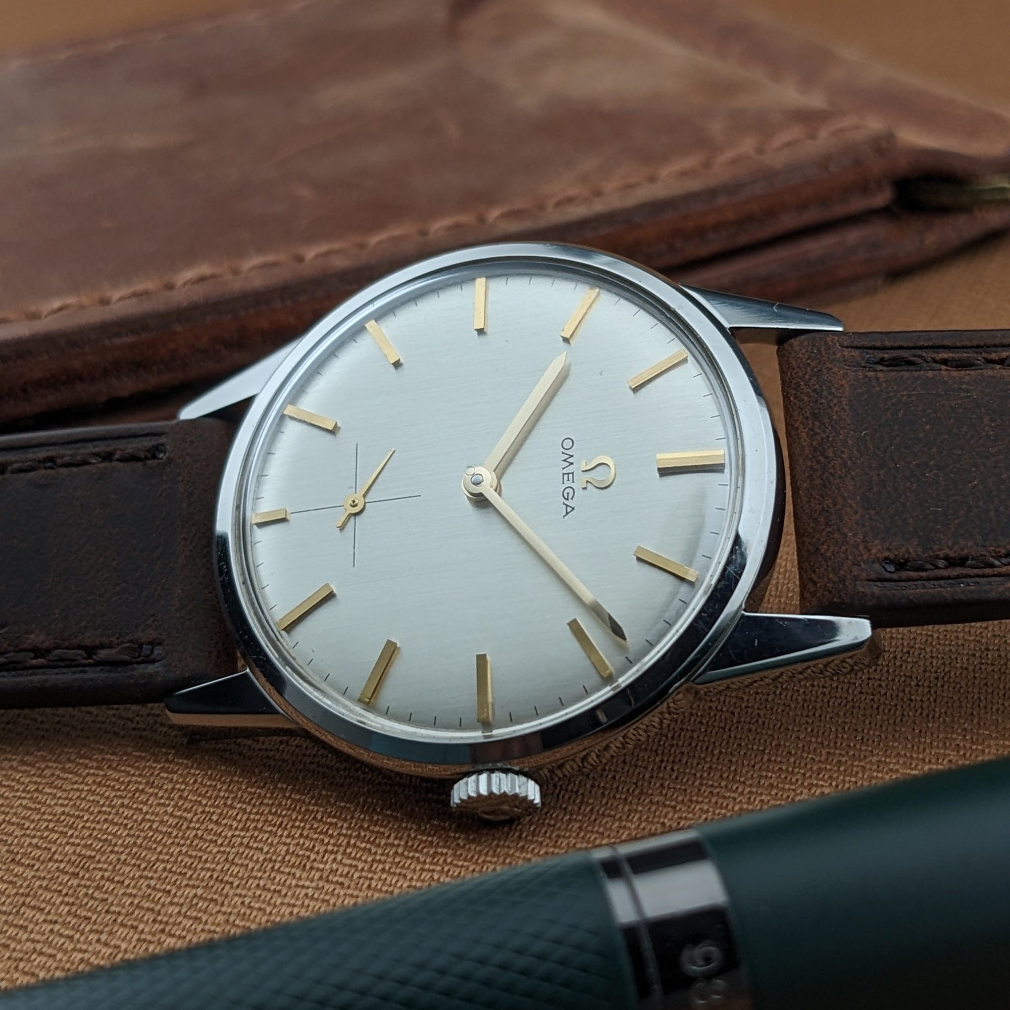 Circa 60 Years Old / Omega Classic / Ref 14391-61 / Vintage 1960s Watch / Cal 269 Movement / Serviced vintage watch