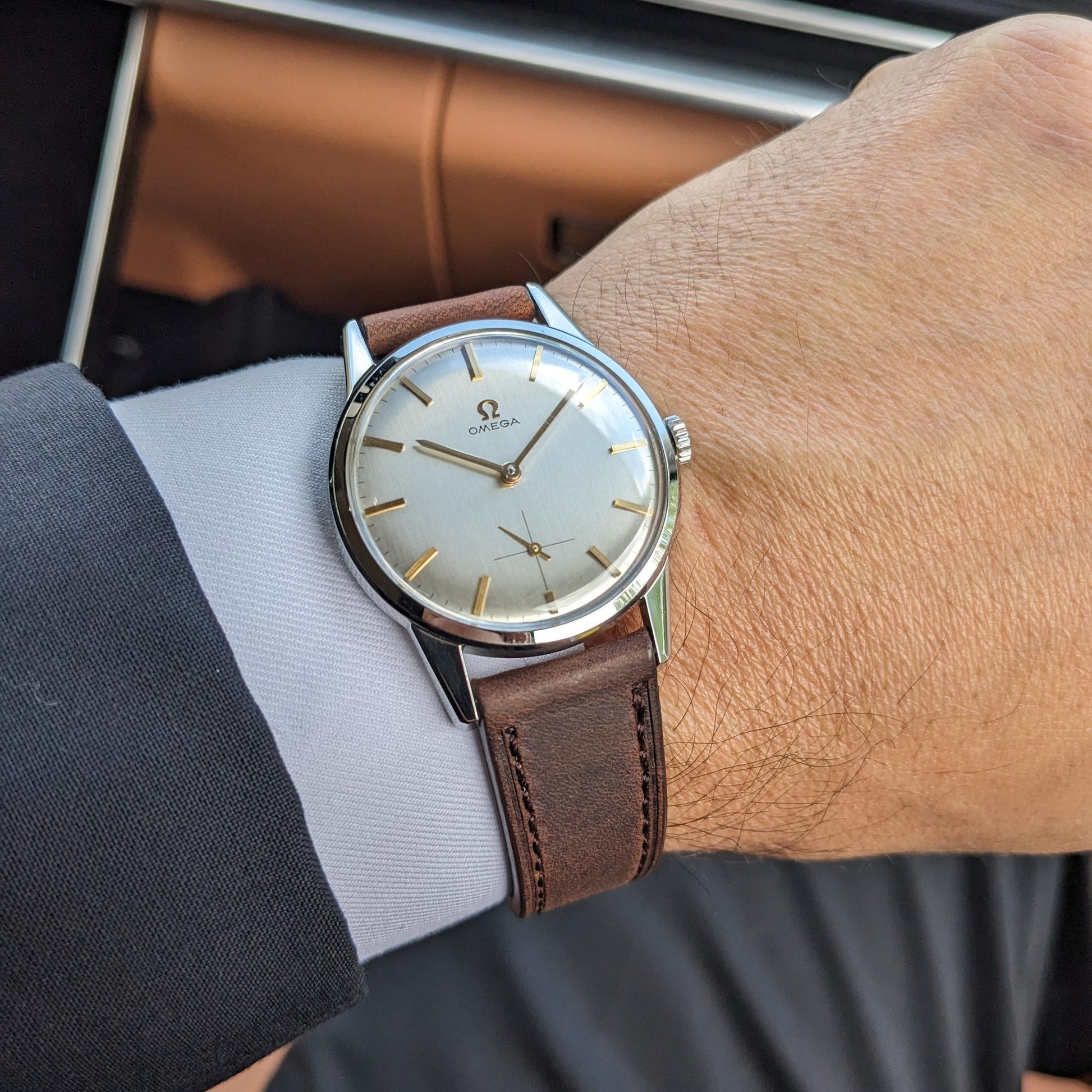 Circa 60 Years Old / Omega Classic / Ref 14391-61 / Vintage 1960s Watch / Cal 269 Movement / Serviced vintage watch