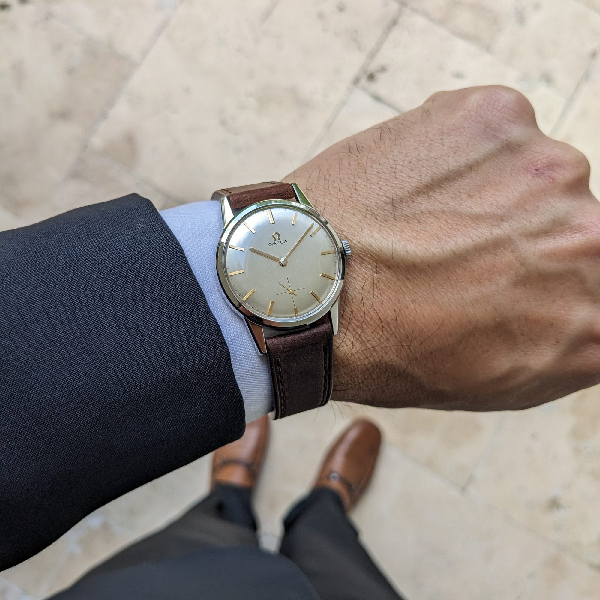 Circa 60 Years Old / Omega Classic / Ref 14391-61 / Vintage 1960s Watch / Cal 269 Movement / Serviced vintage watch