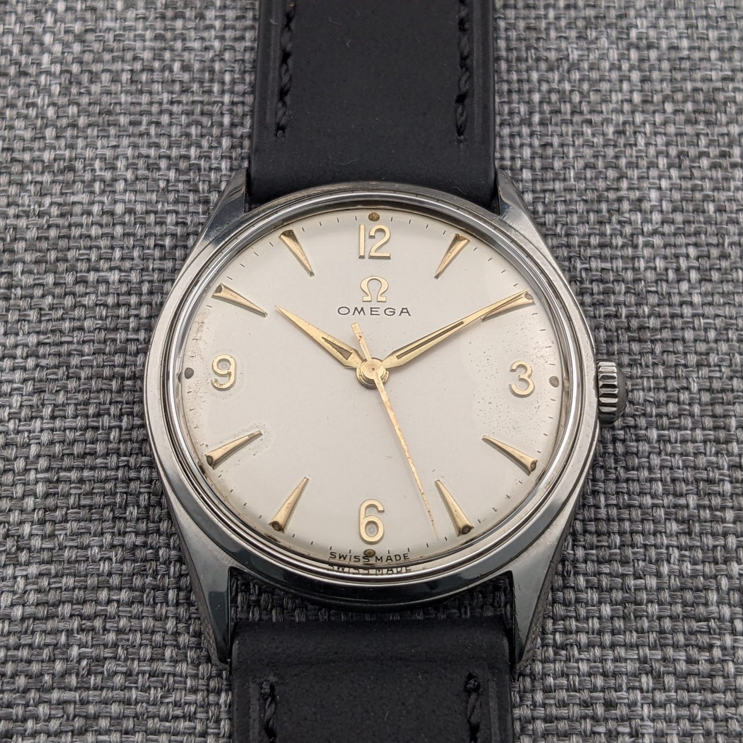 Circa 60 Years Old / Omega Classic / Ref CK 2598 / Vintage 1960s Watch / Cal 520 Movement / Serviced vintage watch