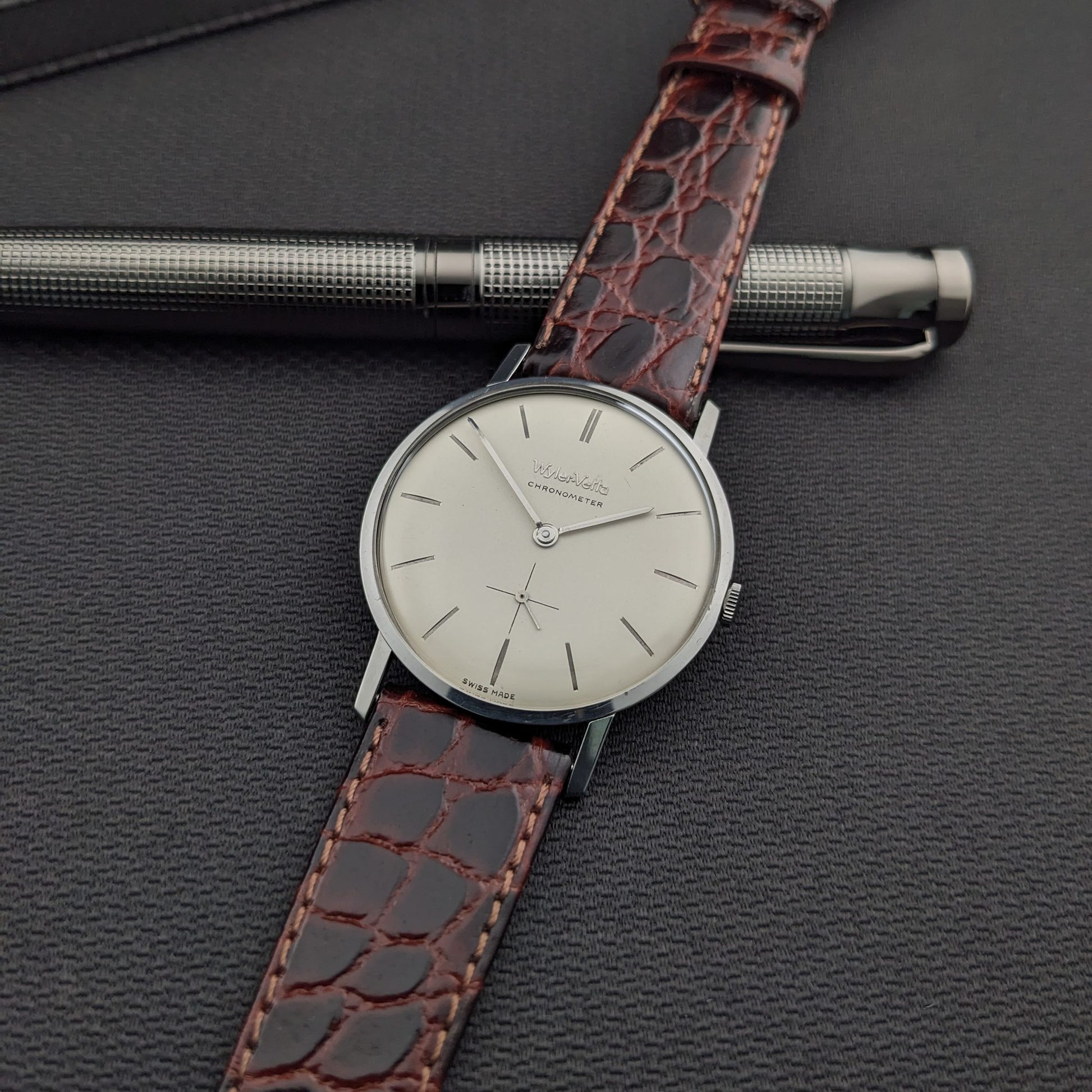 Circa 60 Years Old / Wyler Vetta Chronometer / Ref 1964-6 / Patented Incaflex Balance / Vintage 1960s Watch / Serviced dial
