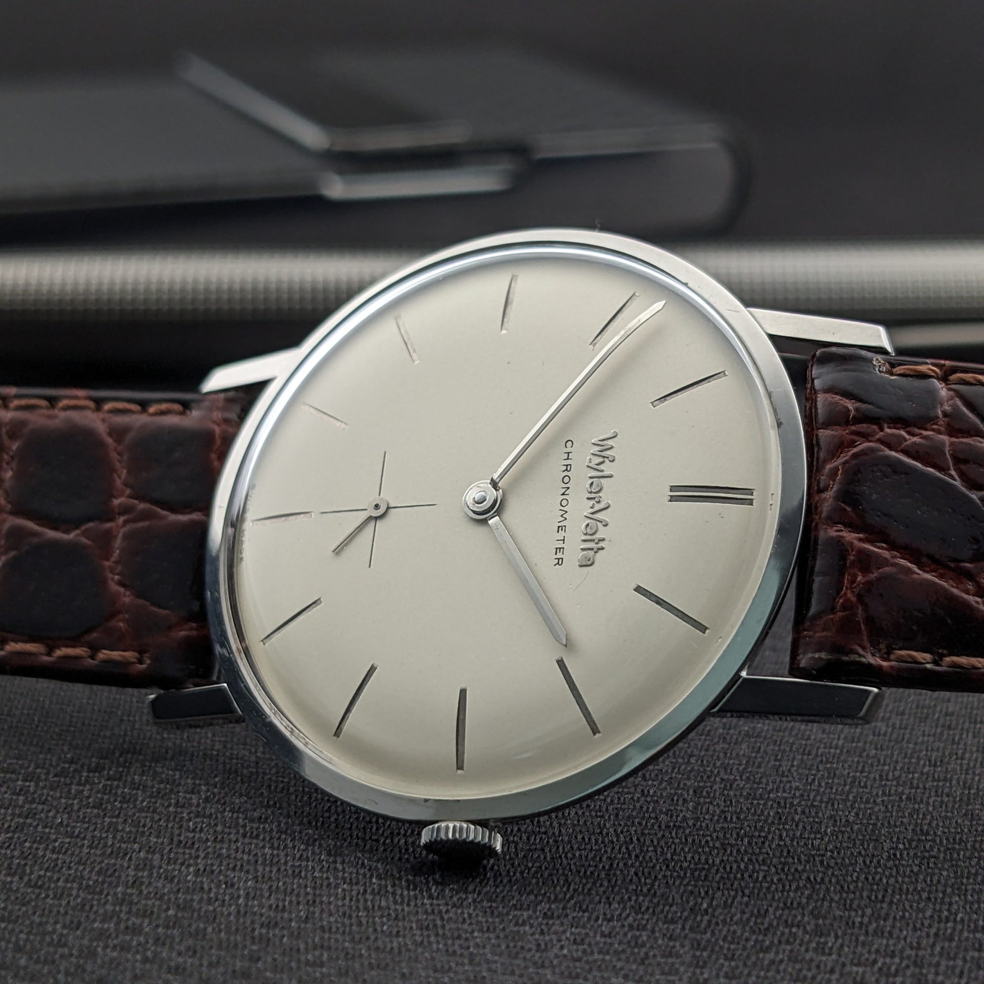 Circa 60 Years Old / Wyler Vetta Chronometer / Ref 1964-6 / Patented Incaflex Balance / Vintage 1960s Watch / Serviced vintage watch