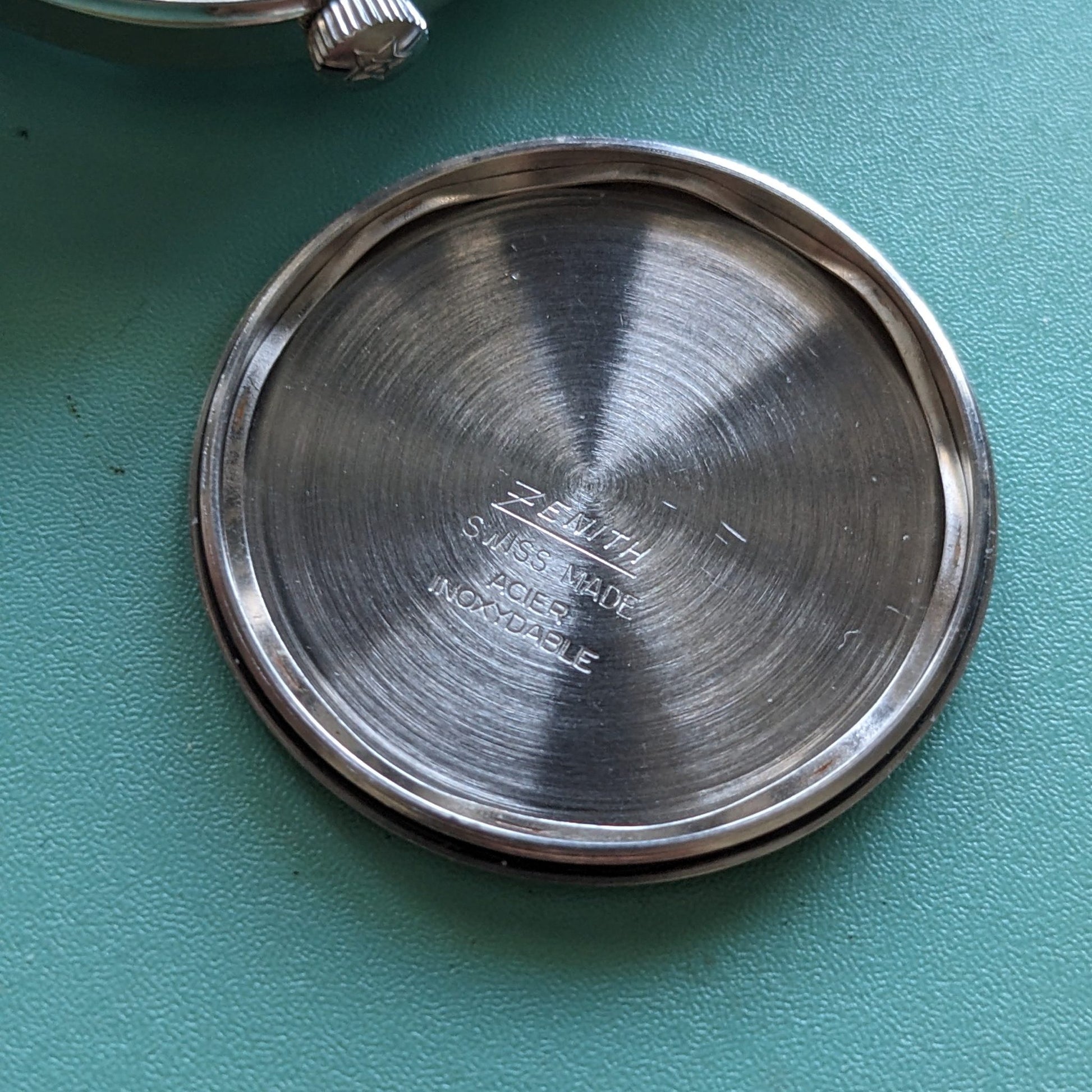 Circa 60 Years Old / Zenith / Vintage 1960s Watch / Cal 2542 Movement / Serviced vintage watch