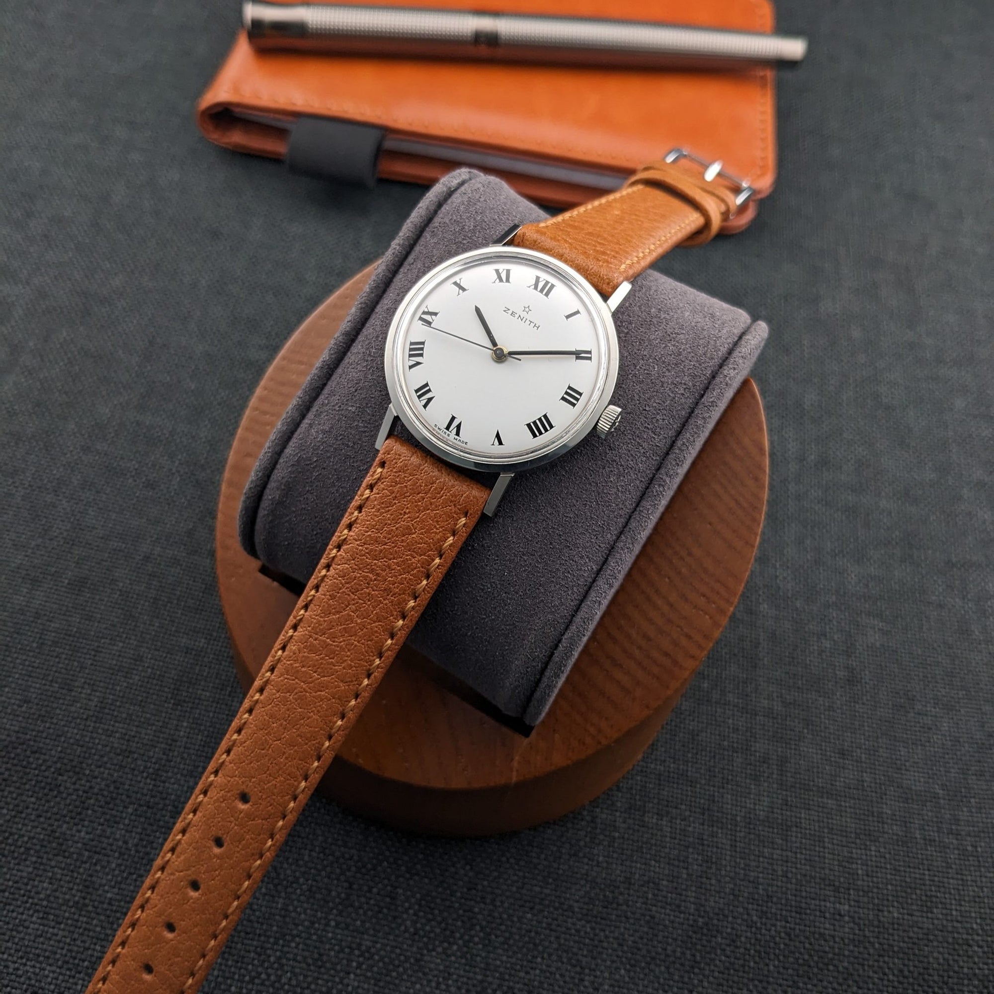 Circa 60 Years Old / Zenith / Vintage 1960s Watch / Cal 2542 Movement / Serviced vintage watch