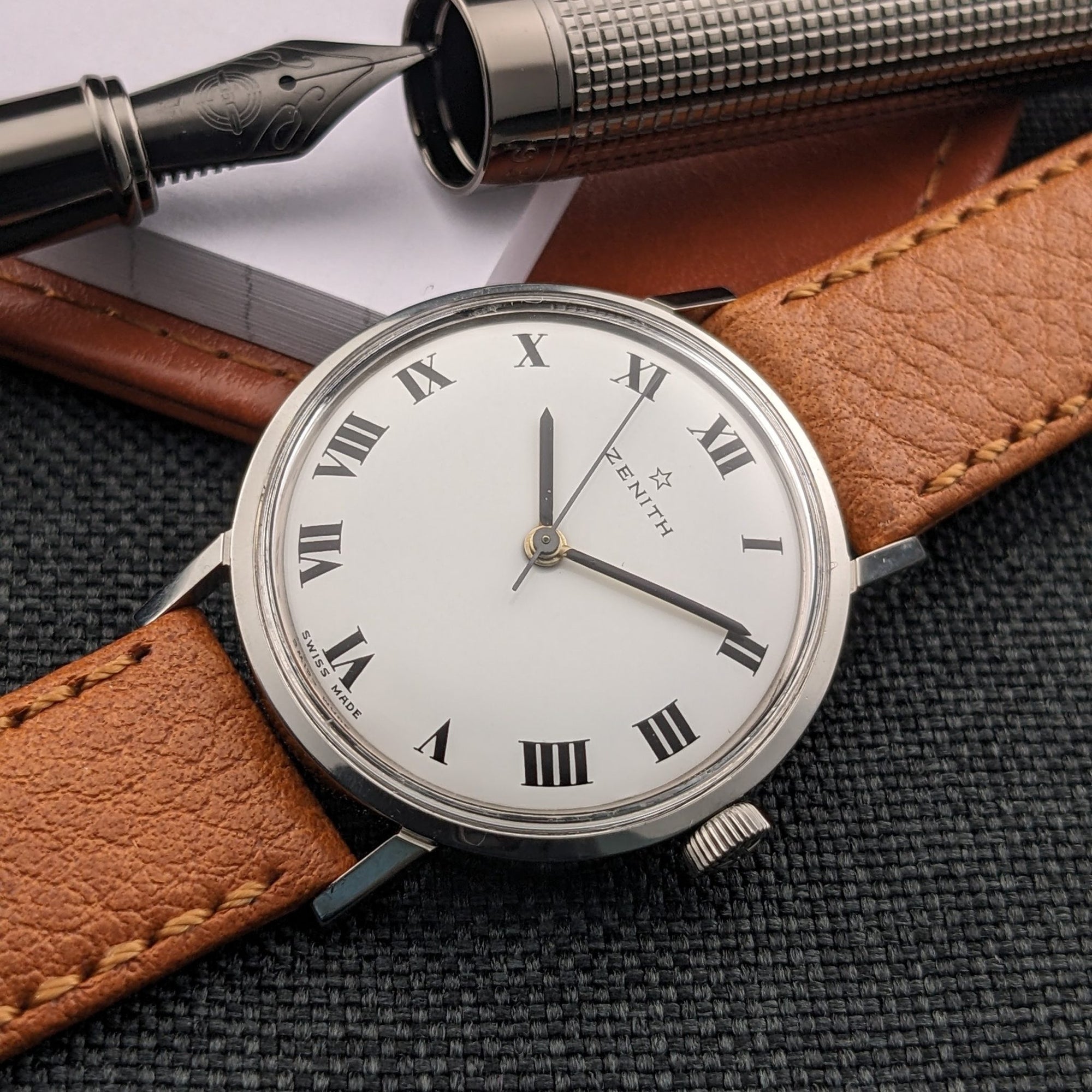 Circa 60 Years Old / Zenith / Vintage 1960s Watch / Cal 2542 Movement / Serviced vintage watch