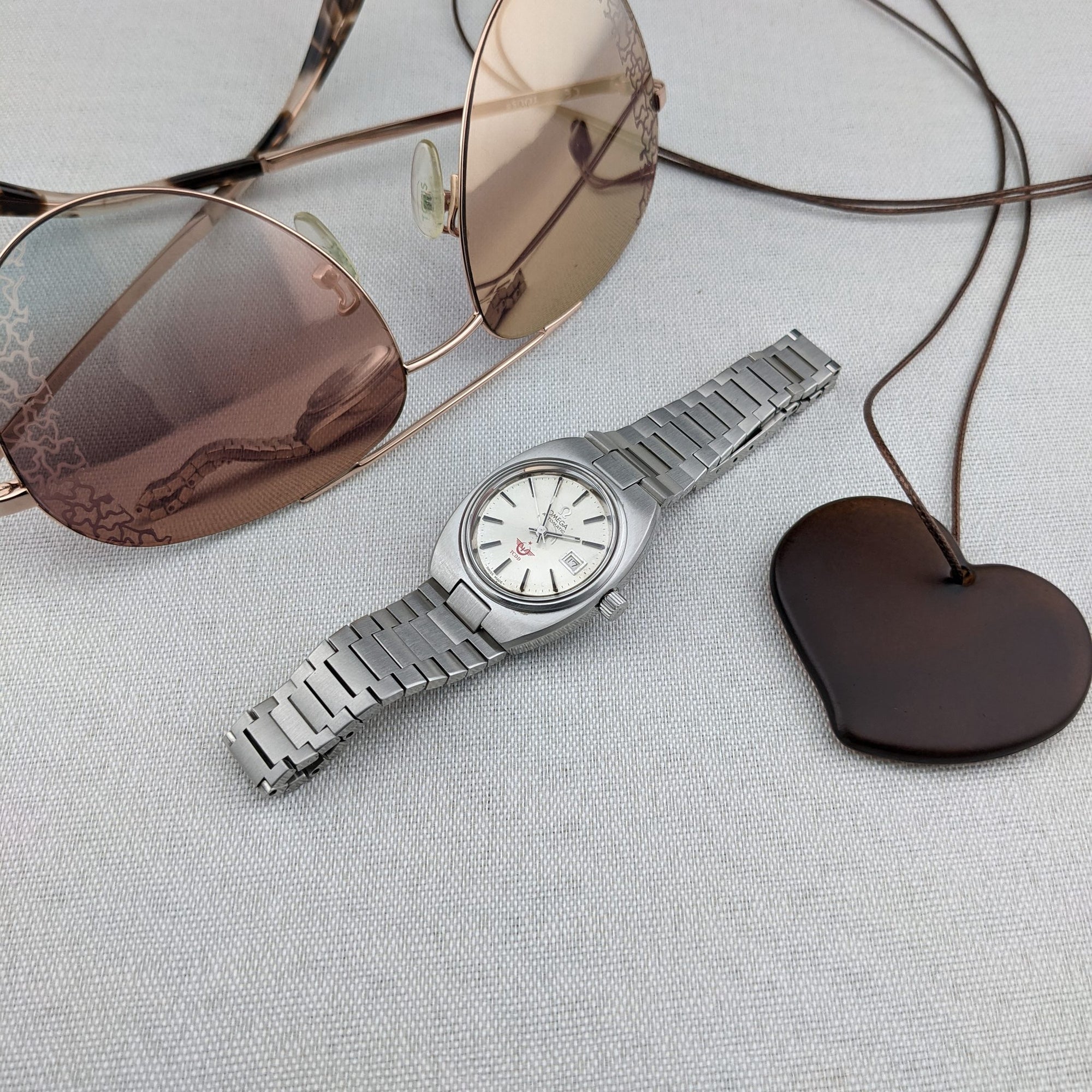 Circa 65 Years Old Lady Omega Seamaster Automatic / Ref 566.0087 / 766.0818 / Vintage 1963 Watch / Cal 681 Movement / Serviced vintage watch