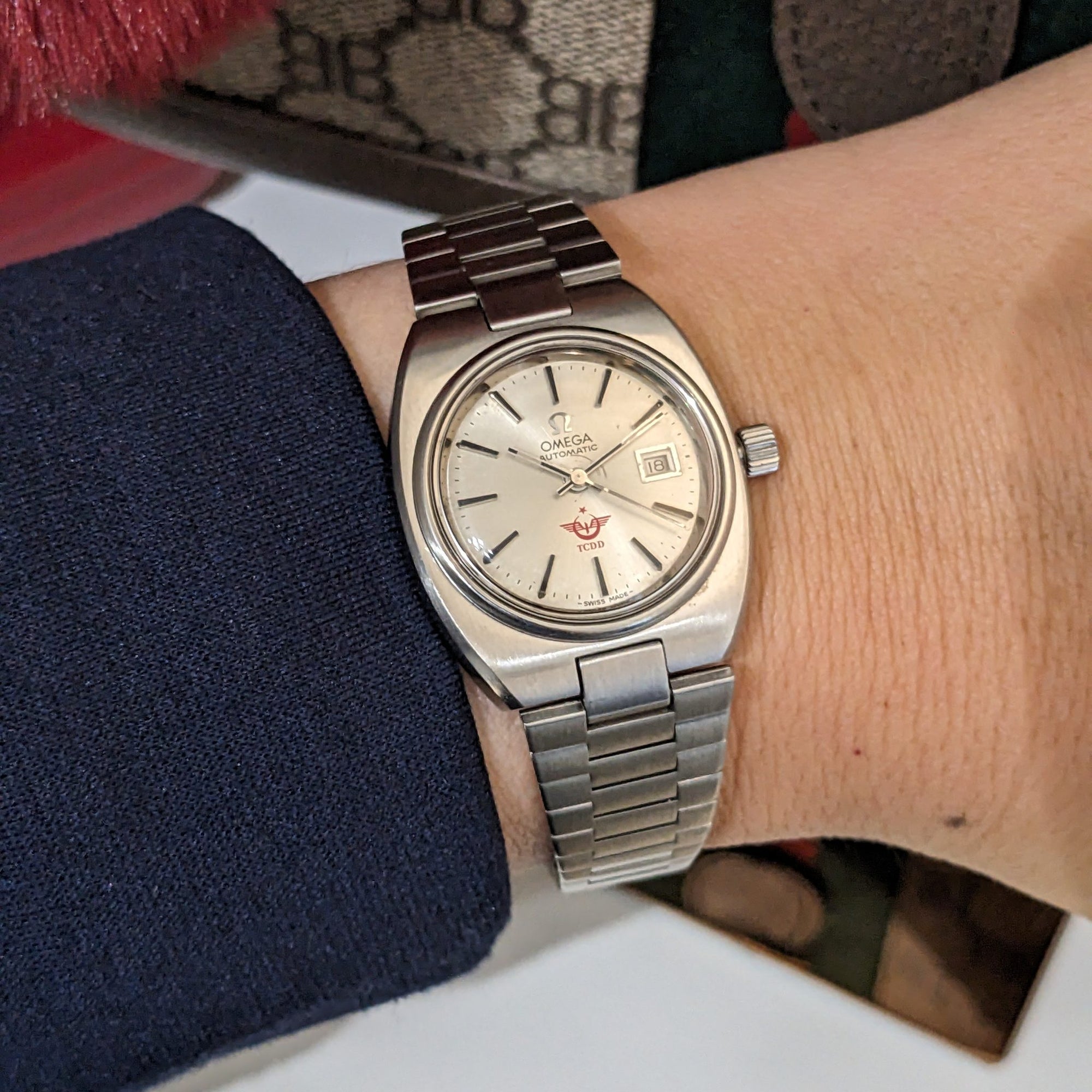 Circa 65 Years Old Lady Omega Seamaster Automatic / Ref 566.0087 / 766.0818 / Vintage 1963 Watch / Cal 681 Movement / Serviced vintage watch