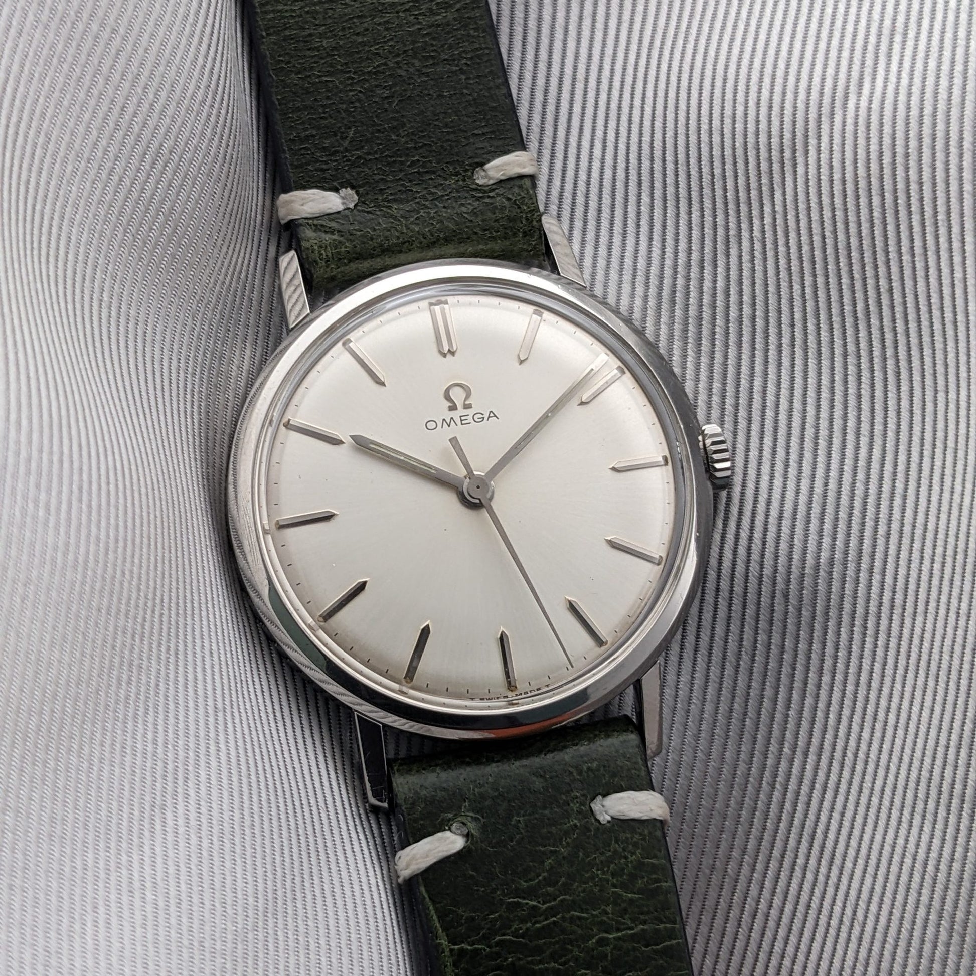 Circa 65 Years Old / Omega Classic / Ref 131.002-63-SC / Vintage 1963 Watch / Cal 286 Movement / Serviced vintage watch