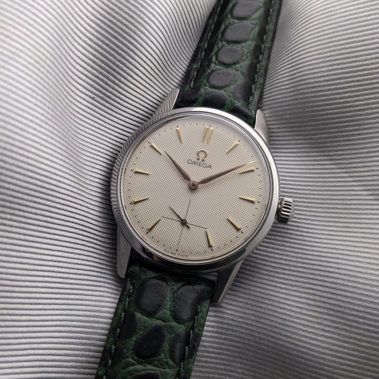 Circa 65 Years Old / Omega Seamaster / Ref 14389-9-SCP / Vintage 1961 Watch / Cal 268 Movement / Serviced vintage watch