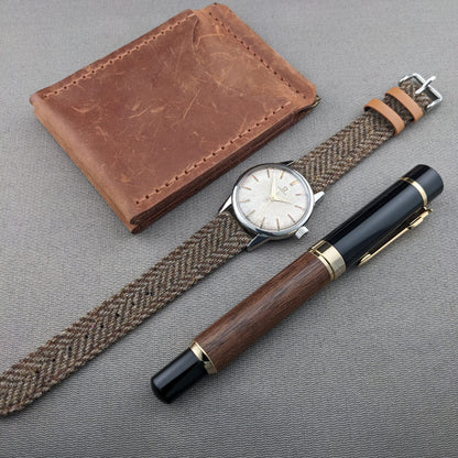 Circa 65 Years Old / Omega Seamaster Ref 14390 61 SC / Rare Linen Dial / Vintage 1961 Watch / Cal 285 Movement / Serviced vintage watch