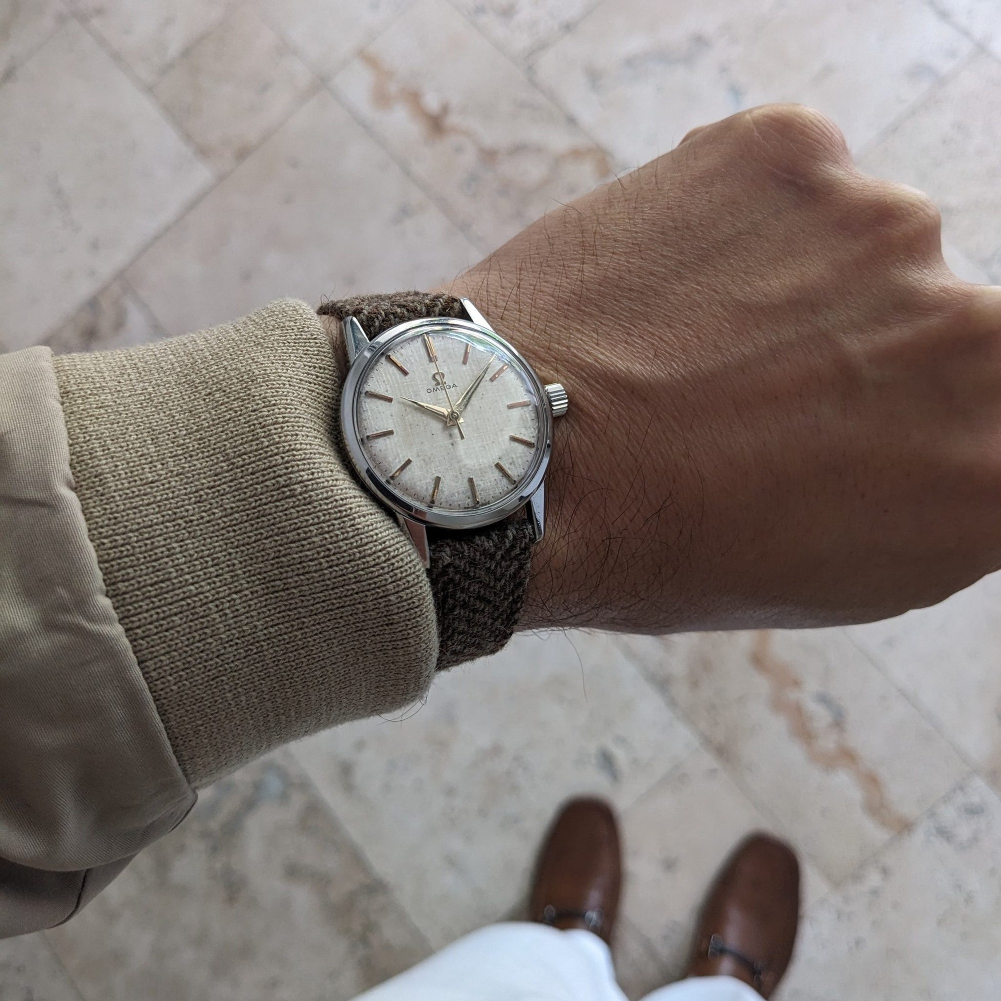 Circa 65 Years Old / Omega Seamaster Ref 14390 61 SC / Rare Linen Dial / Vintage 1961 Watch / Cal 285 Movement / Serviced vintage watch