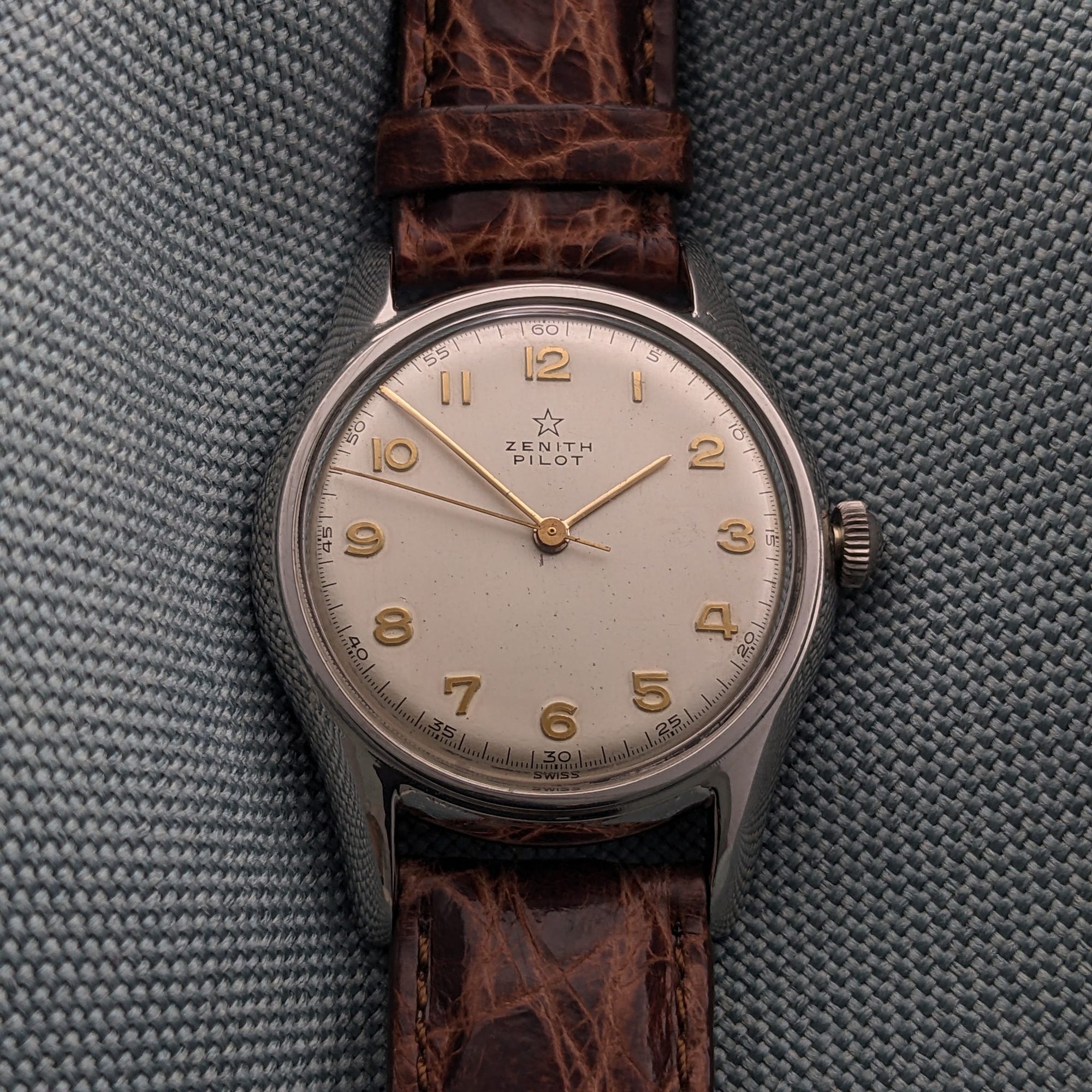 Circa 65 Years Old / Zenith Pilot / Vintage 1960 Watch / Cal 126-5-6 Movement / Serviced vintage watch