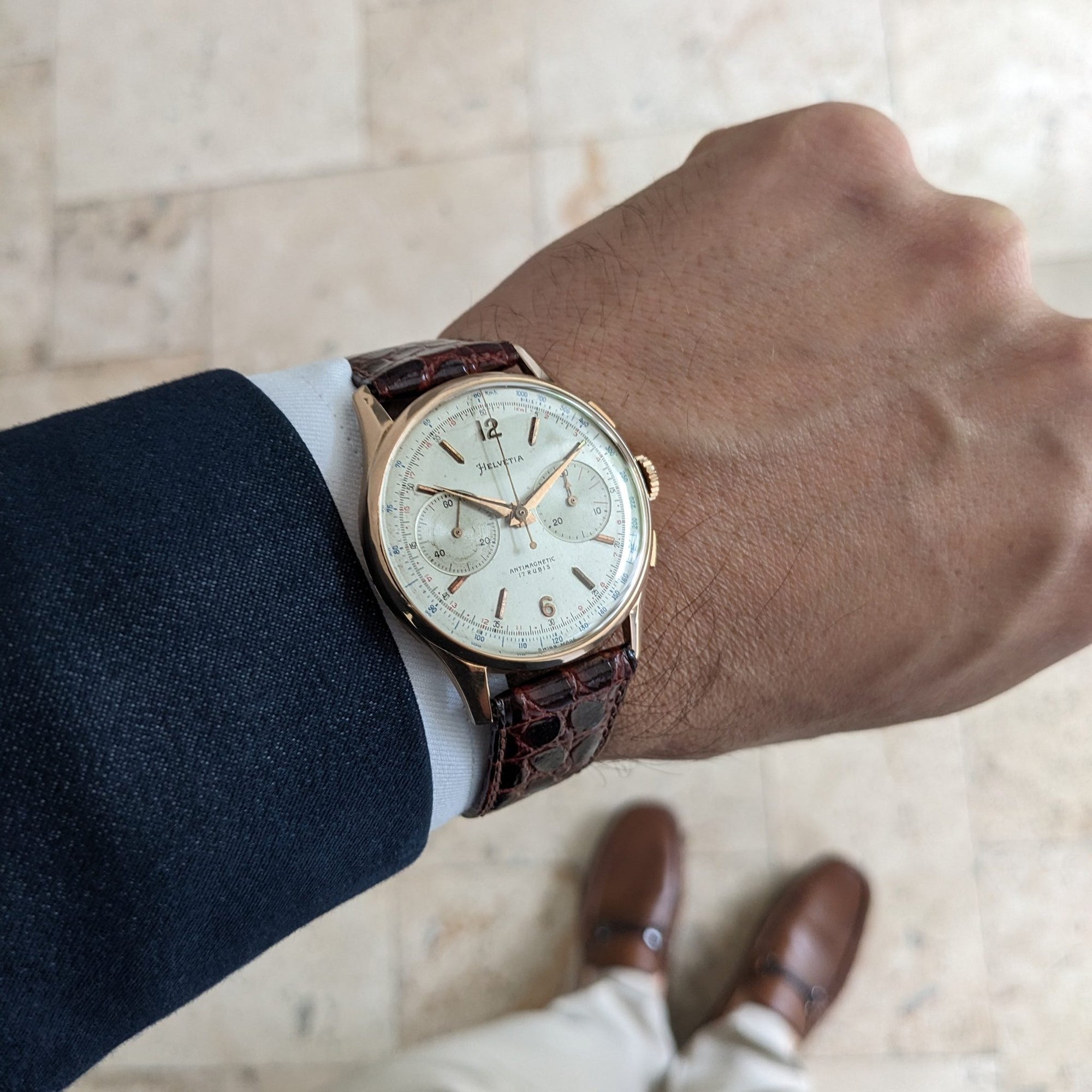 Circa 70 Years Old Helvetia 18ct Gold Chronograph / Vintage 1950s Watch / Cal Landeron 51 Movement / Serviced vintage watch