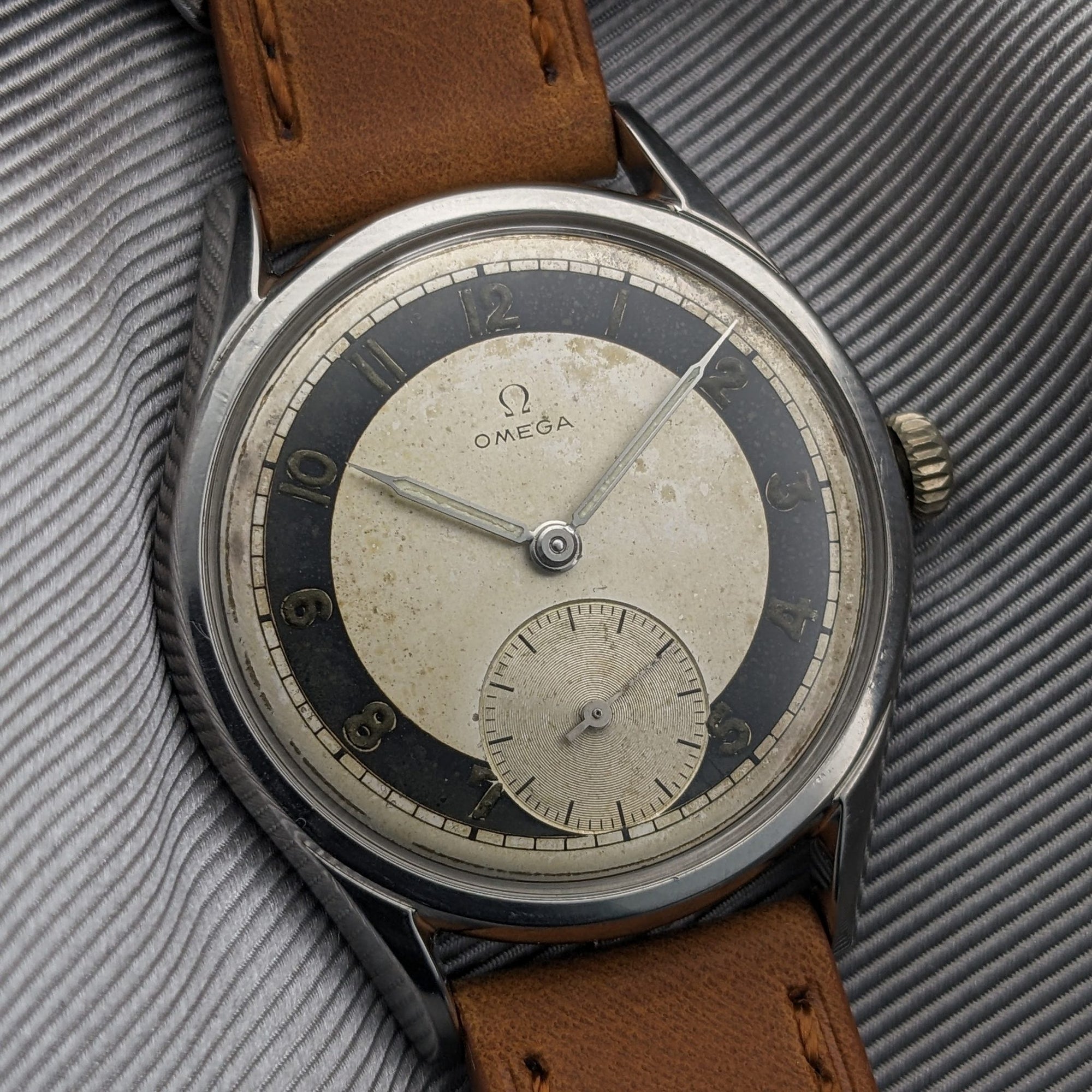 Circa 70 Years Old / Omega Bullseye / Ref 2891 2 / Vintage 1950s Watch / Cal 267 Movement / Serviced vintage watch