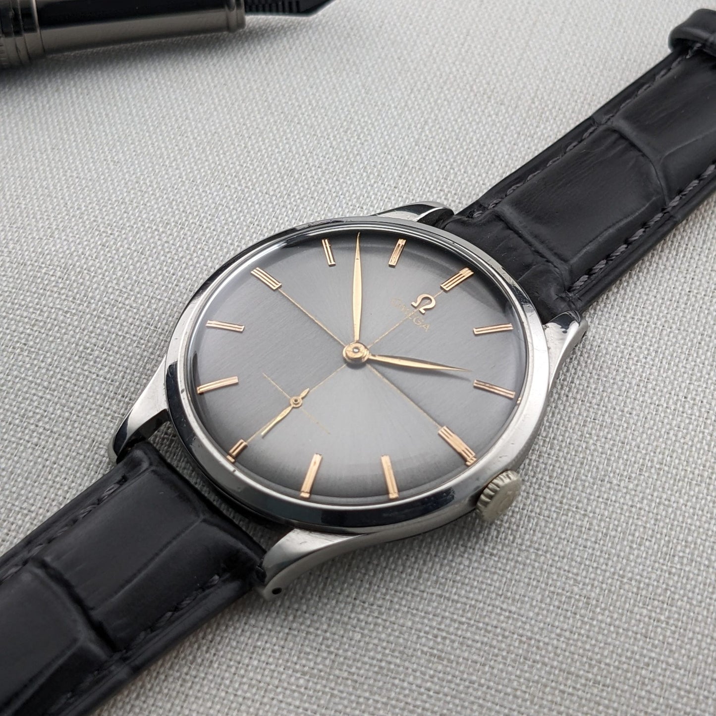 Circa 70 Years Old / Omega / Ref 2609 16 / Jumbo 37.5 mm / Two-Tone Graphite Crosshair Dial / Vintage 1954 Watch / Cal 266 Movement / Serviced vintage watch