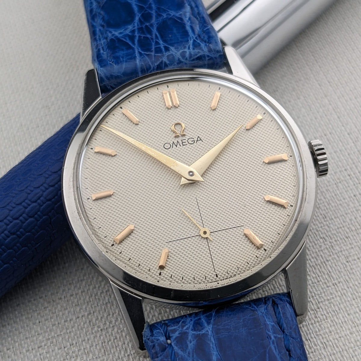 Circa 75 Years Old / Omega Honeycomb Dial / Ref 14713-61 / Vintage 1950 Watch / Cal 265 Movement / Serviced vintage watch