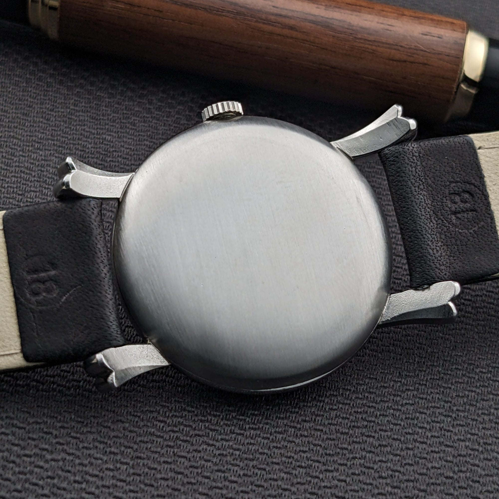 Circa 75 Years Old Post War Longines rare flame-style lugs / Ref 23676 / Vintage 1949 Watch / Cal 27 M Movement / Serviced vintage watch