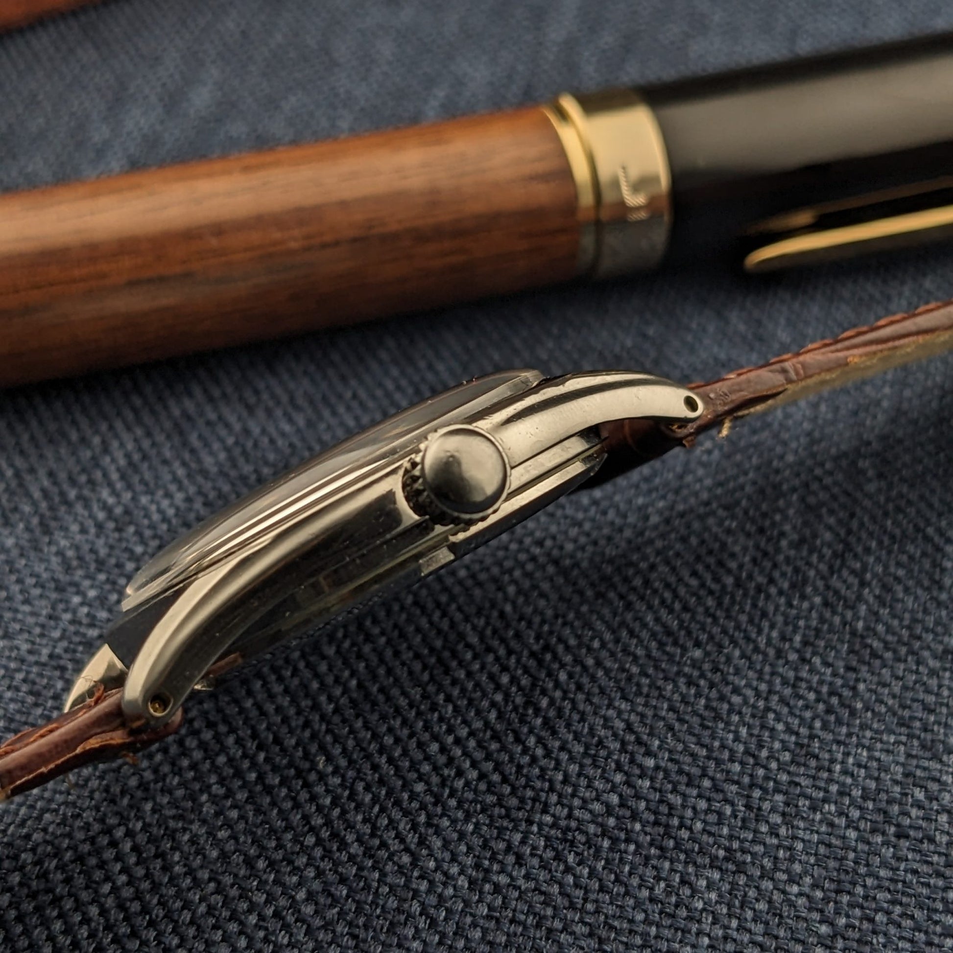 Circa 75 Years Old Post War Omega / Ref 2639-10 / Vintage 1952 Watch / Cal 265 Movement / Serviced vintage watch